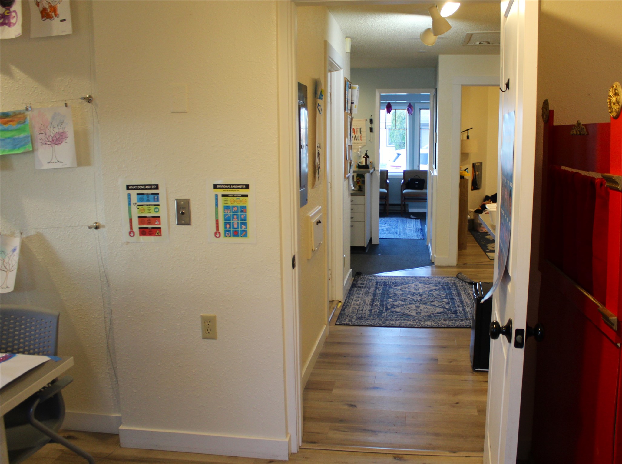 2 6th Avenue E Property Photo 10