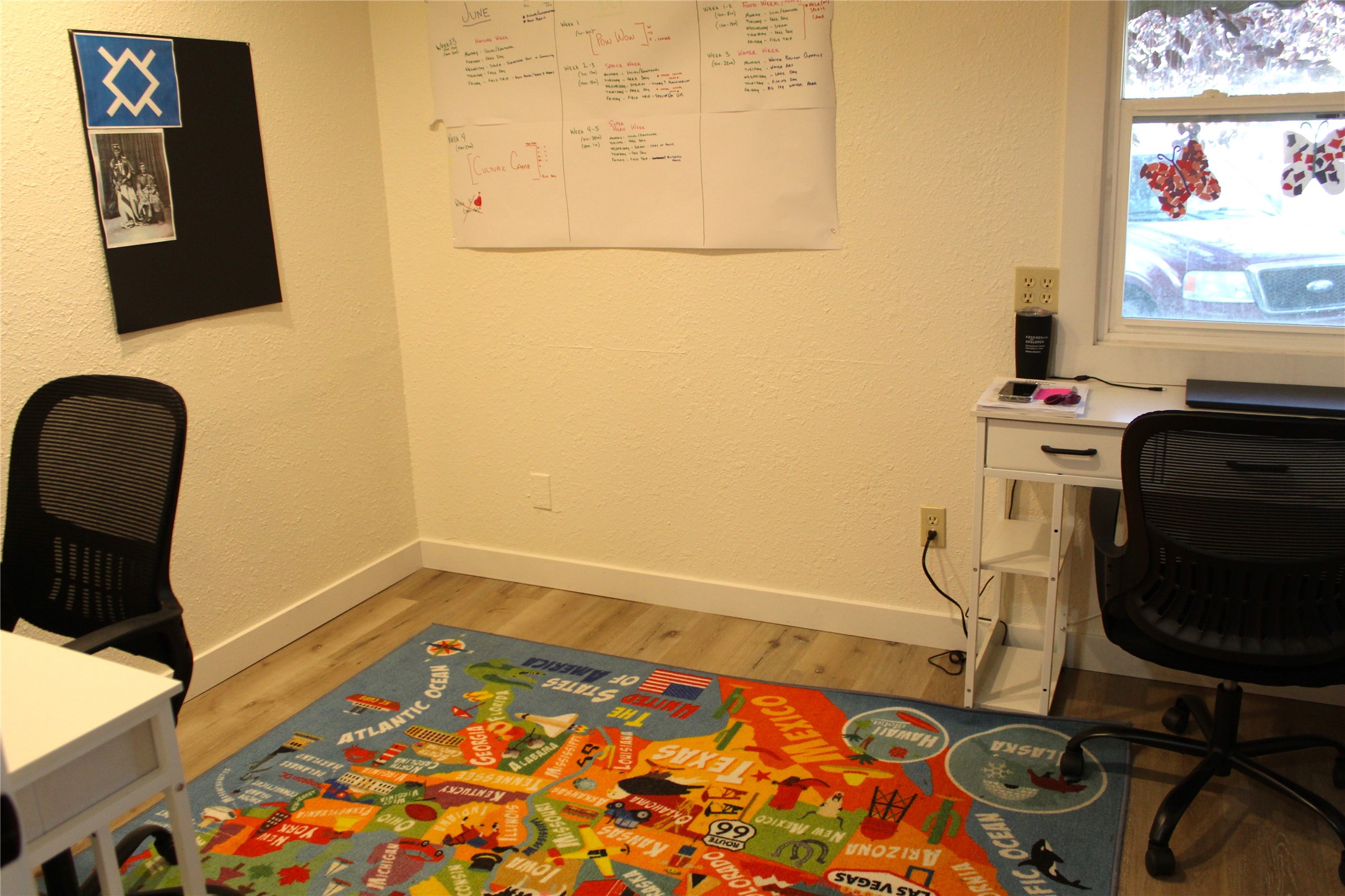 2 6th Avenue E Property Photo 13