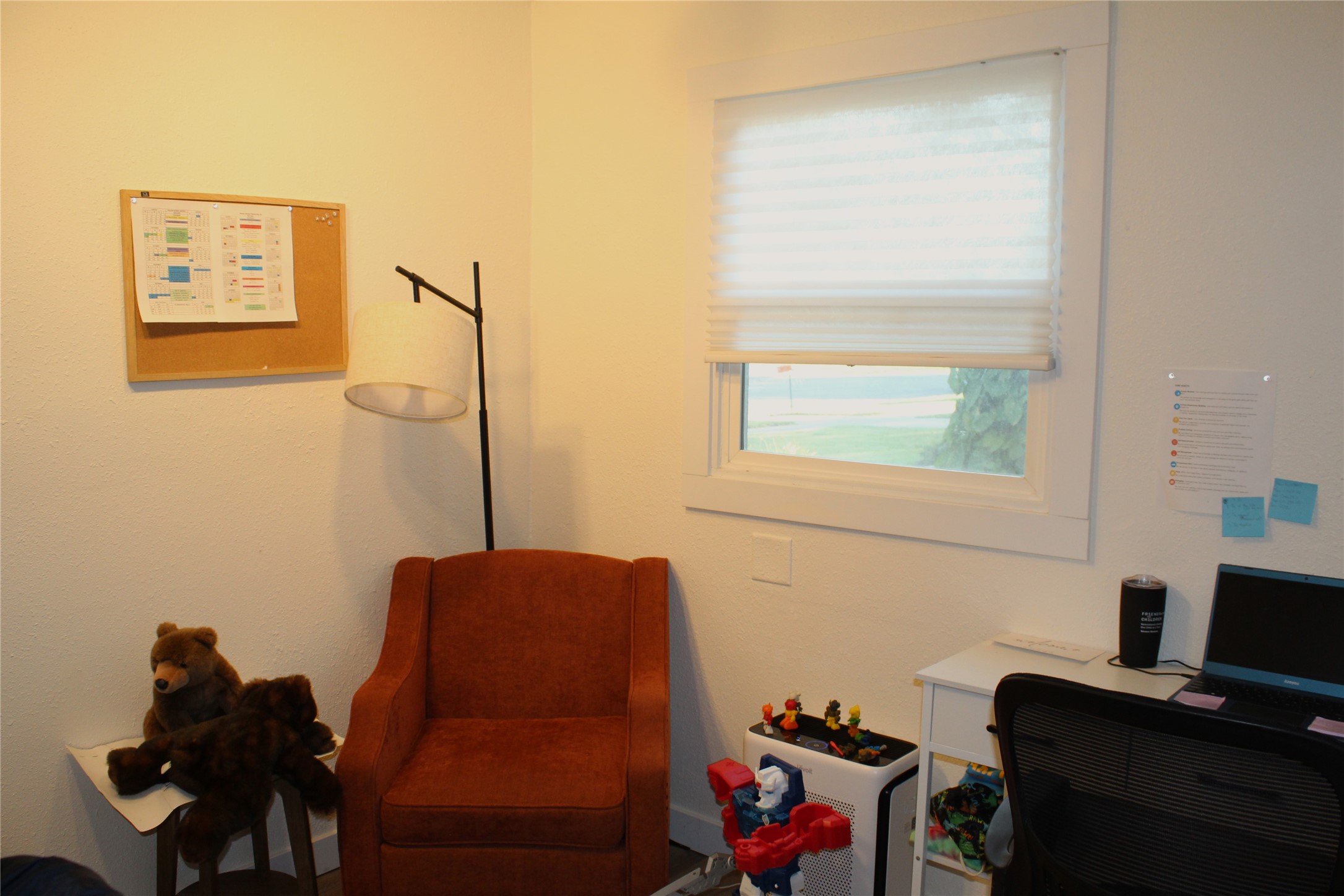 2 6th Avenue E Property Photo 23