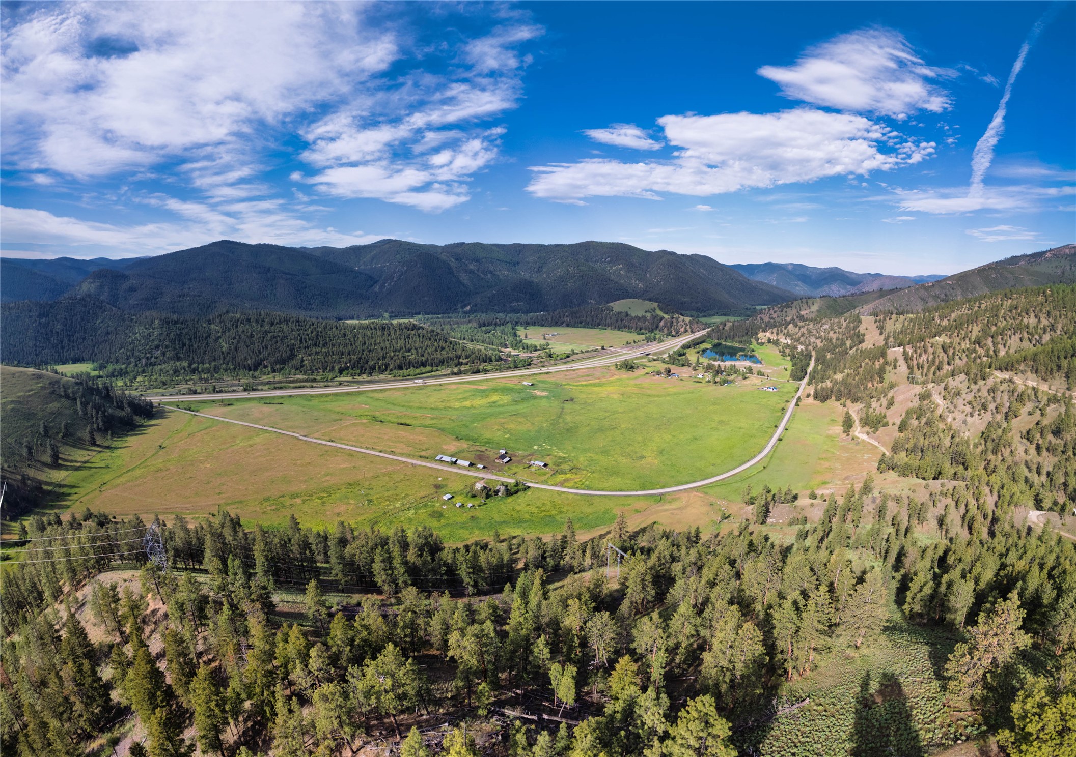 31022 Beavertail Road Property Photo 1