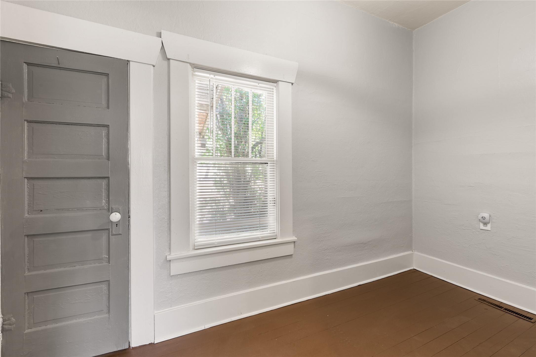 31022 Beavertail Road Property Photo 23