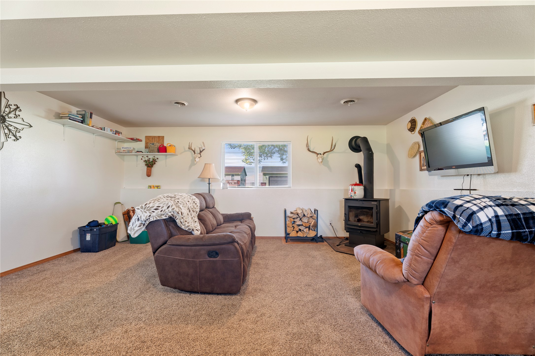 2515 Eastgate Drive Property Photo 15