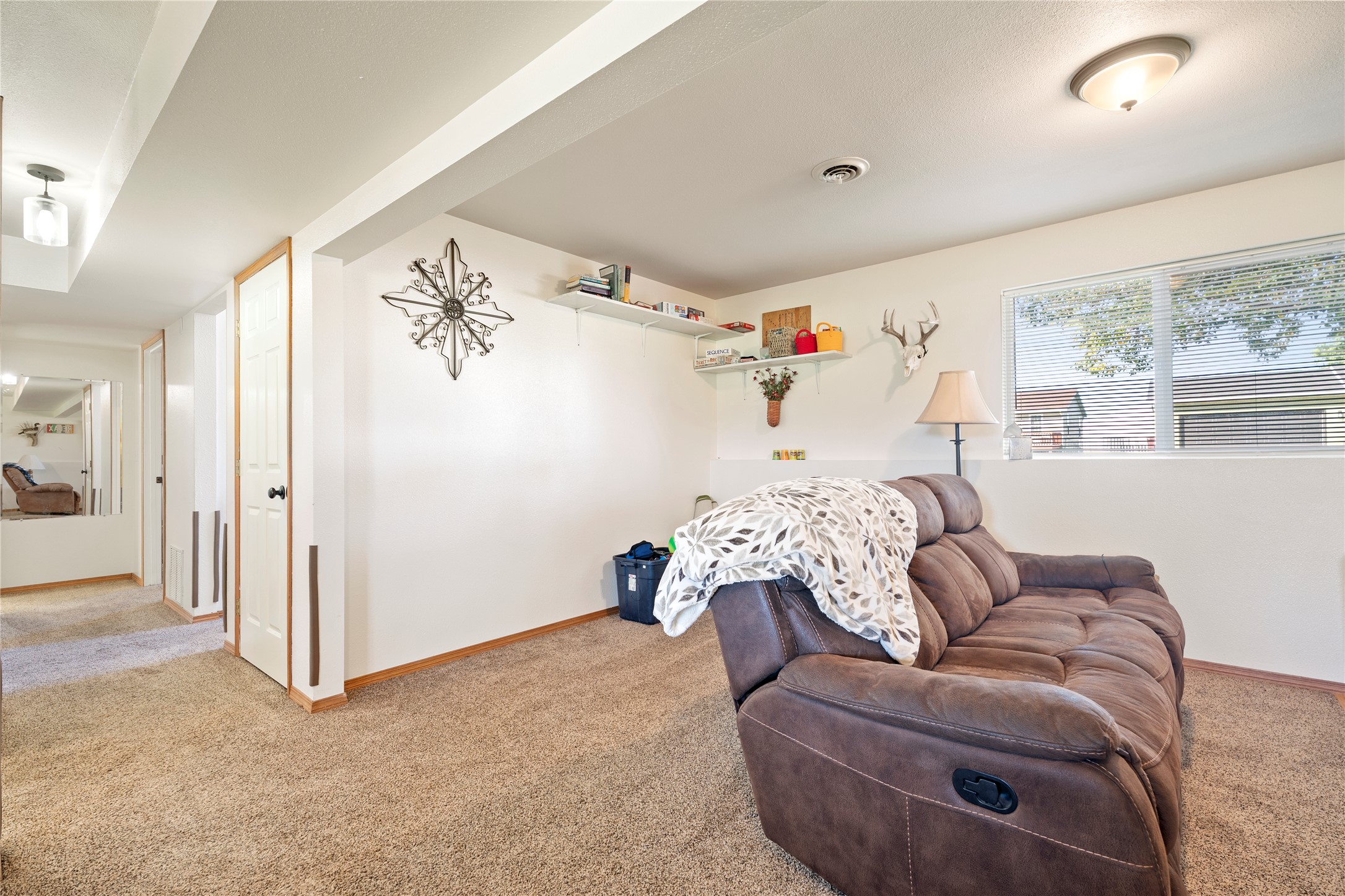 2515 Eastgate Drive Property Photo 19