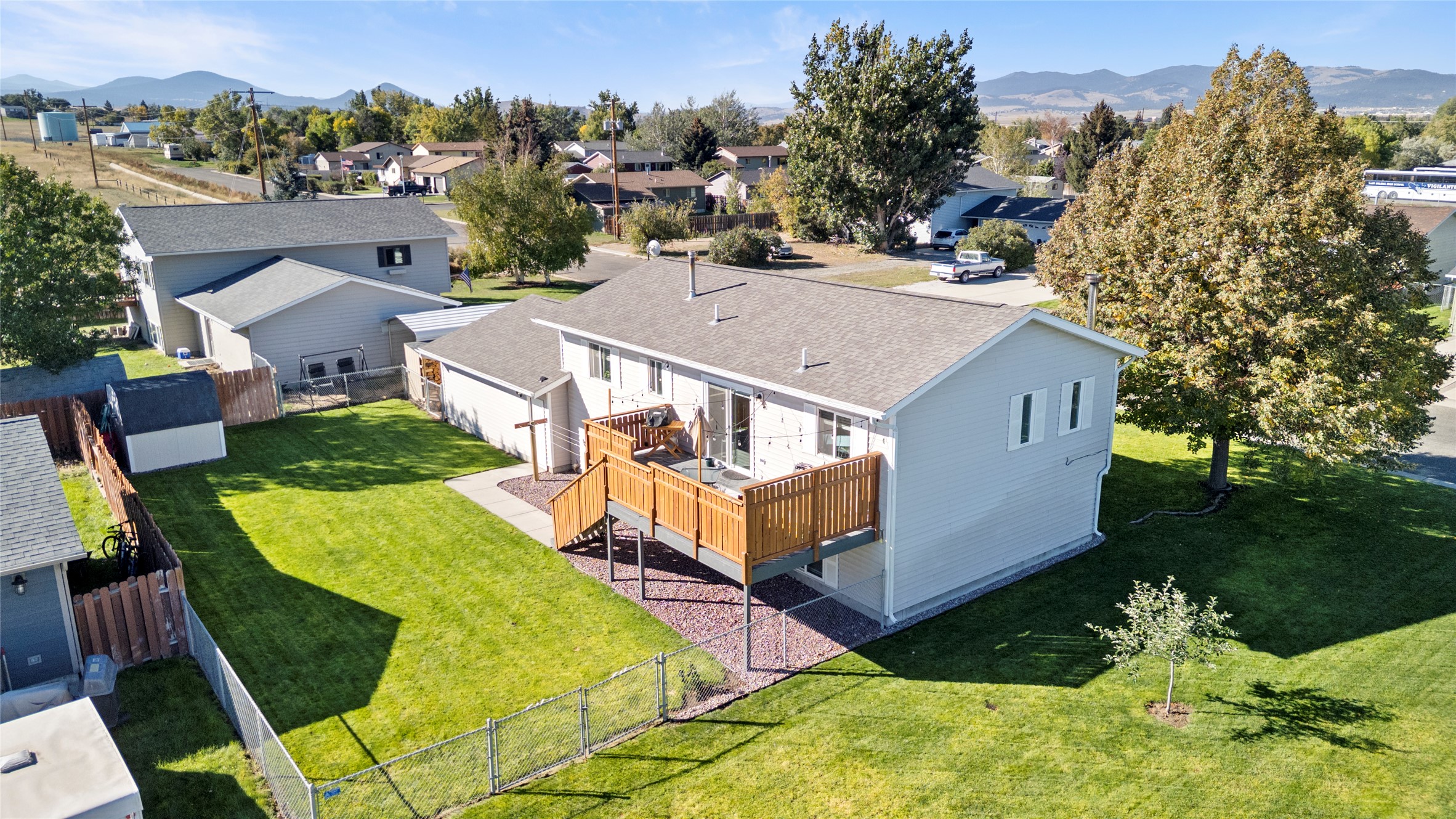 2515 Eastgate Drive Property Photo 28