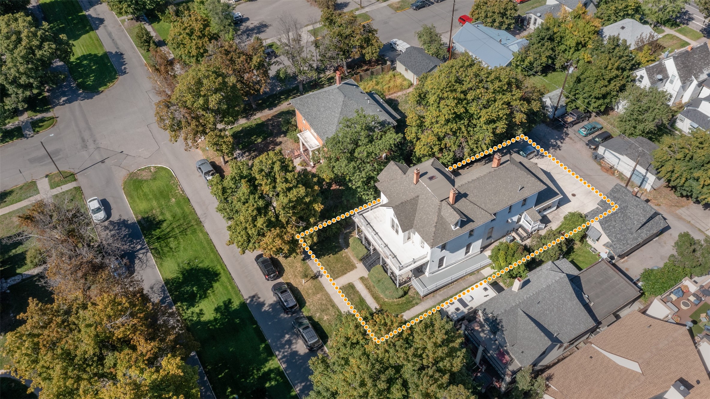 416 E Pine Street Property Photo 7