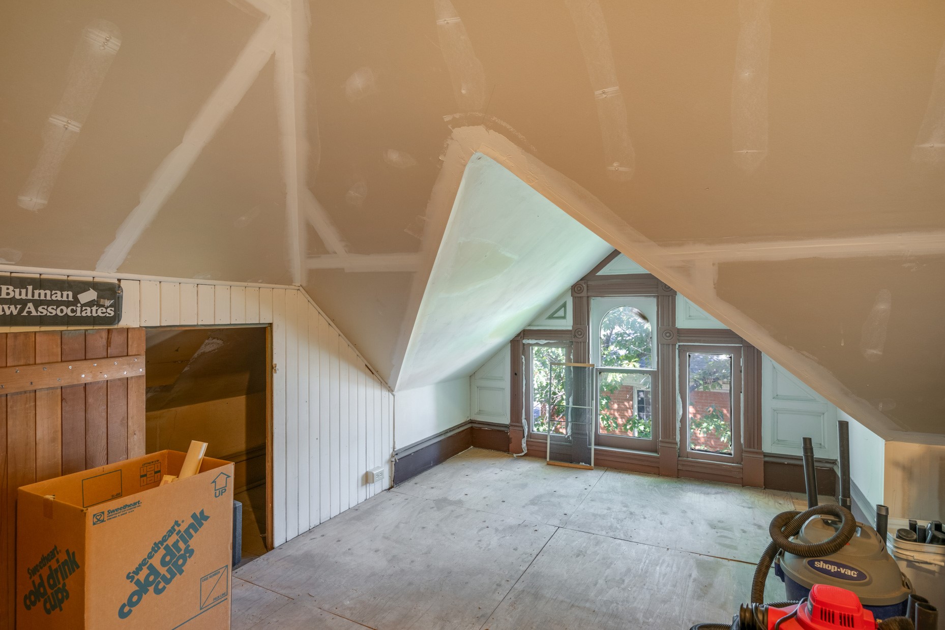416 E Pine Street Property Photo 49