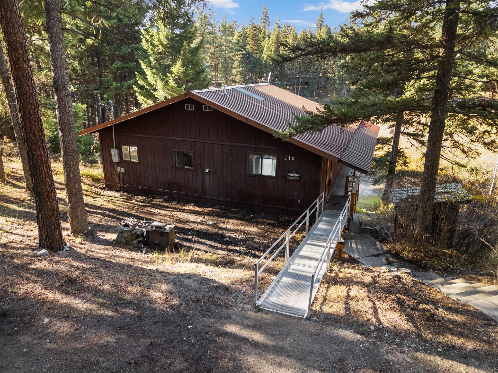 110 Happys Loop Property Photo 1