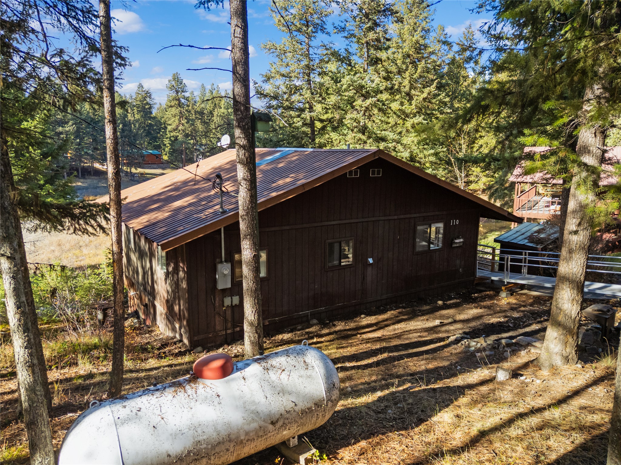 110 Happys Loop Property Photo 3