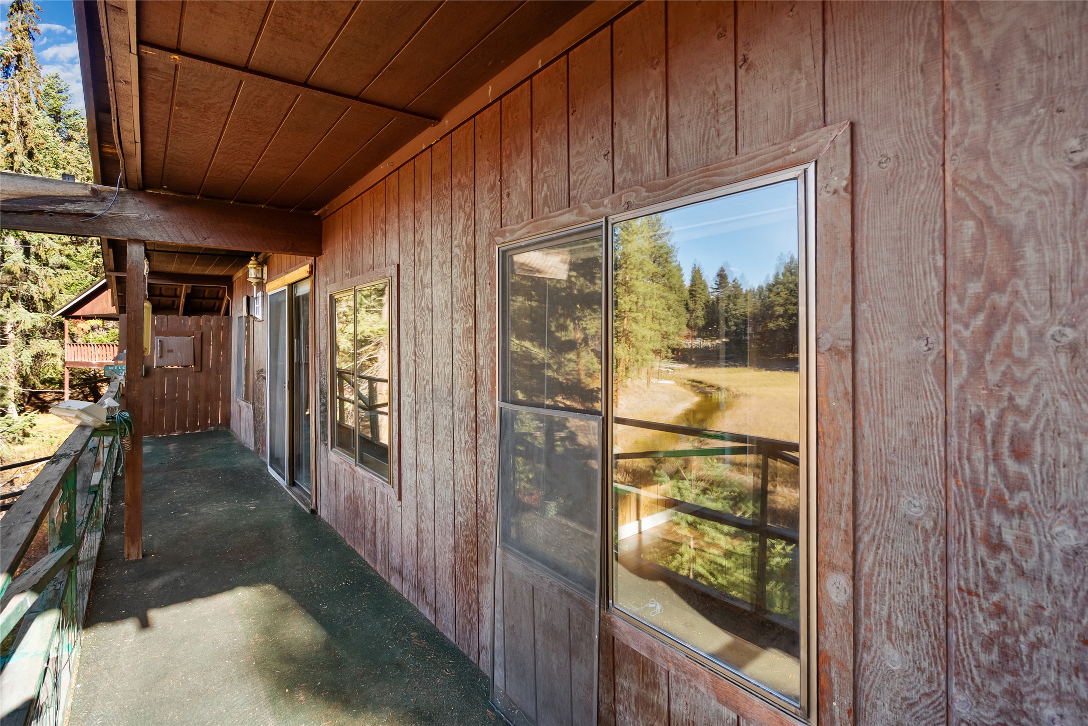 110 Happys Loop Property Photo 8