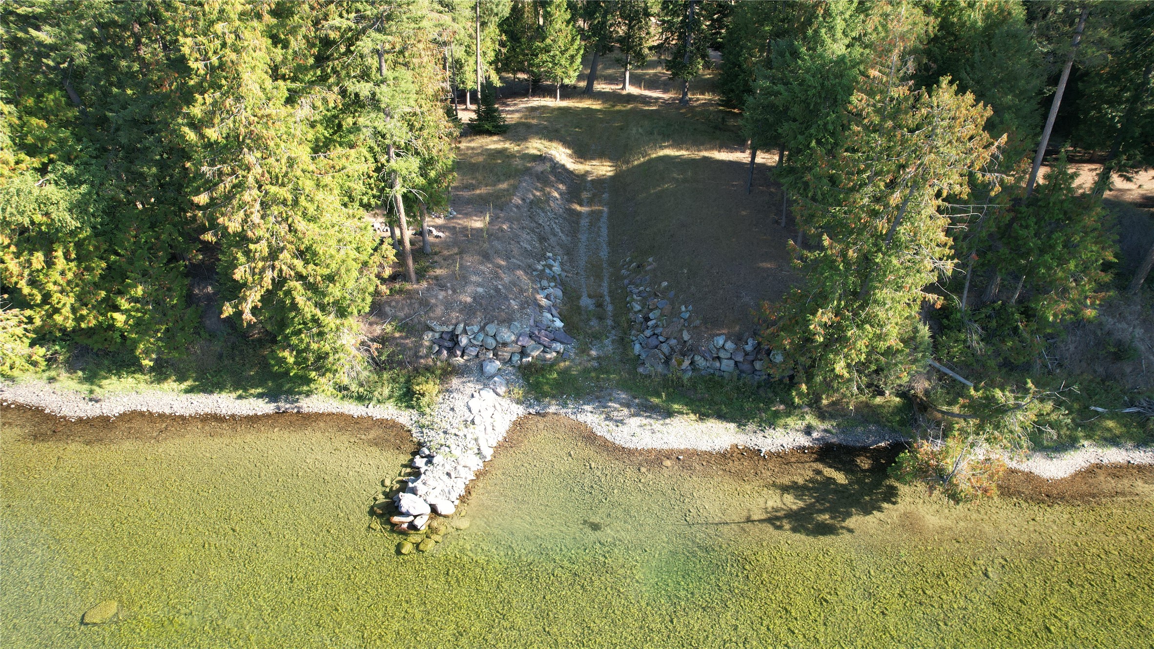 18731 Us Highway 2 Property Photo 6