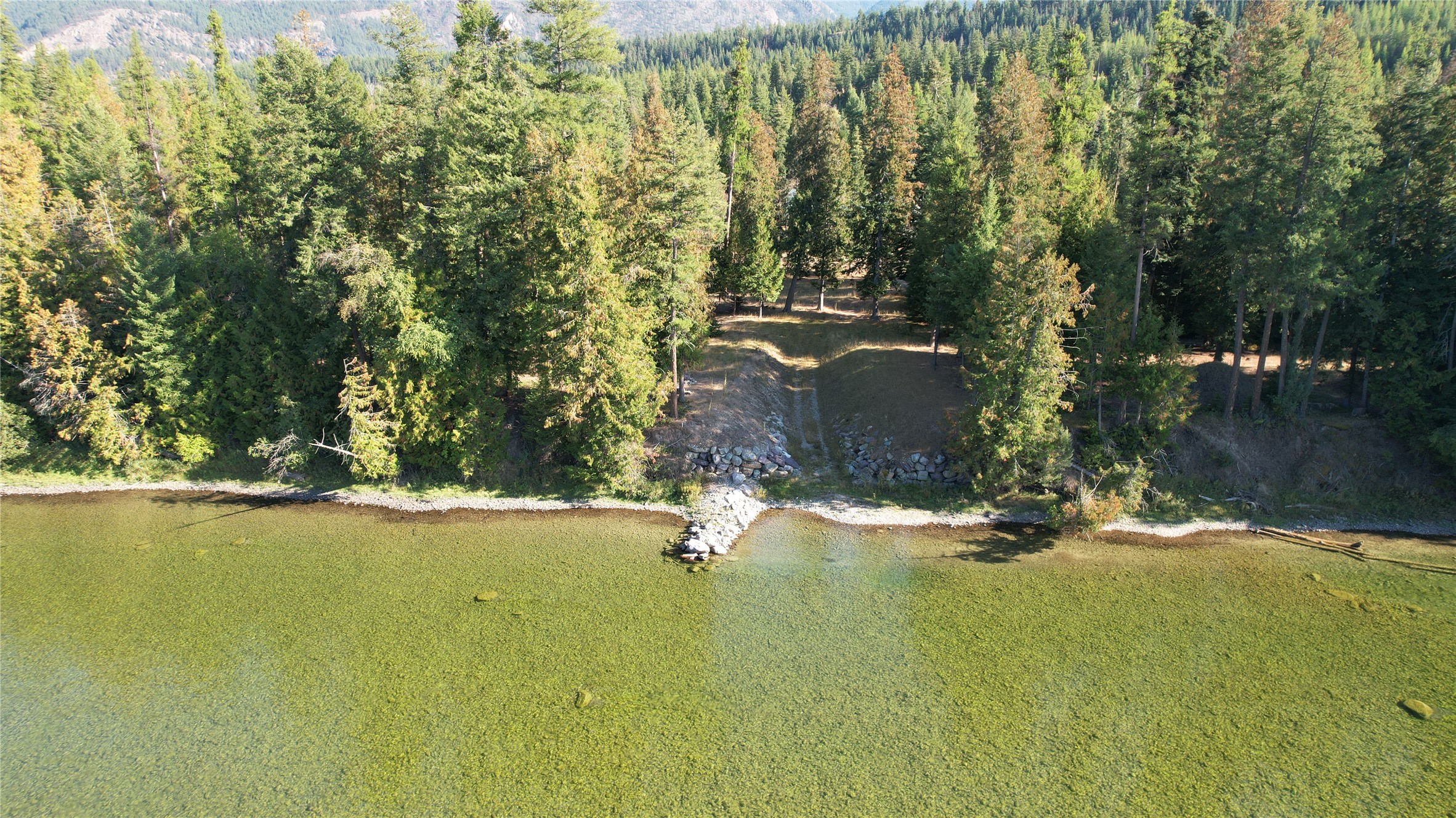 18731 Us Highway 2 Property Photo 12