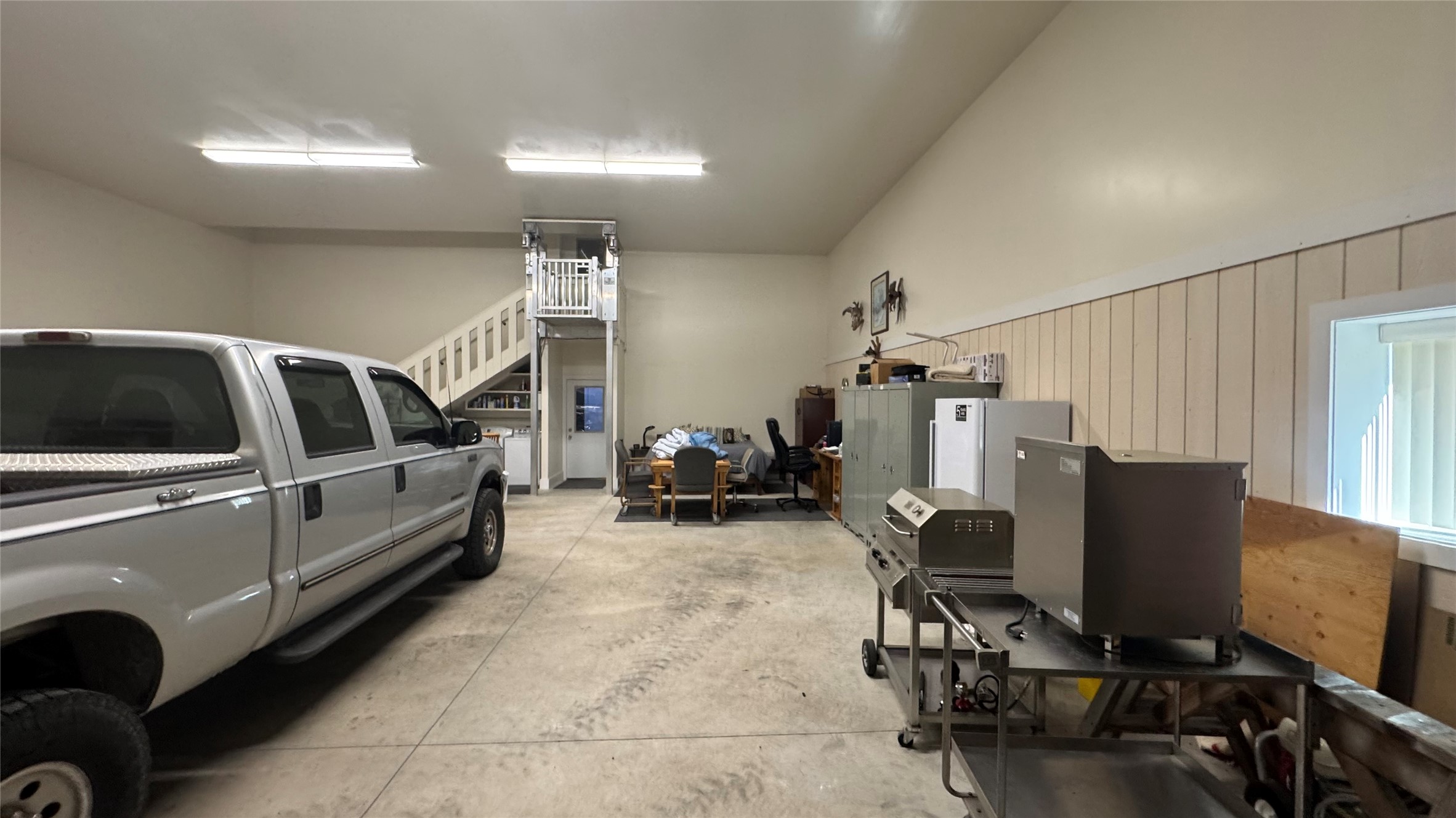 18731 Us Highway 2 Property Photo 32