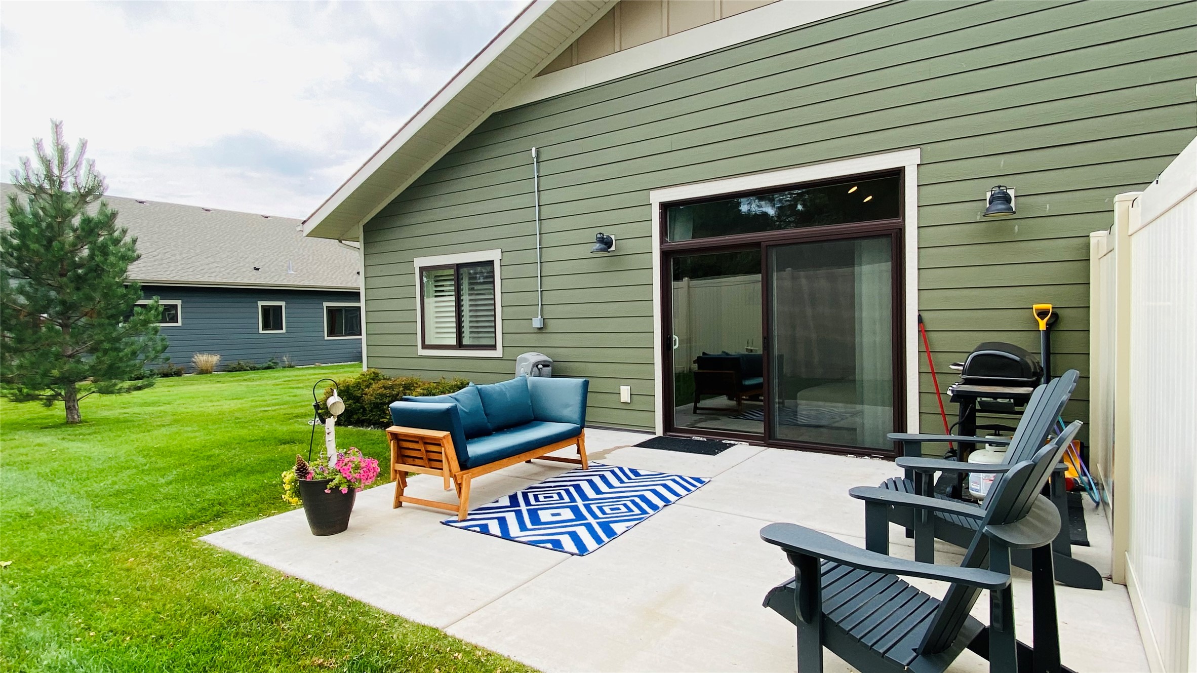 3576 Connery Way A Property Photo 4