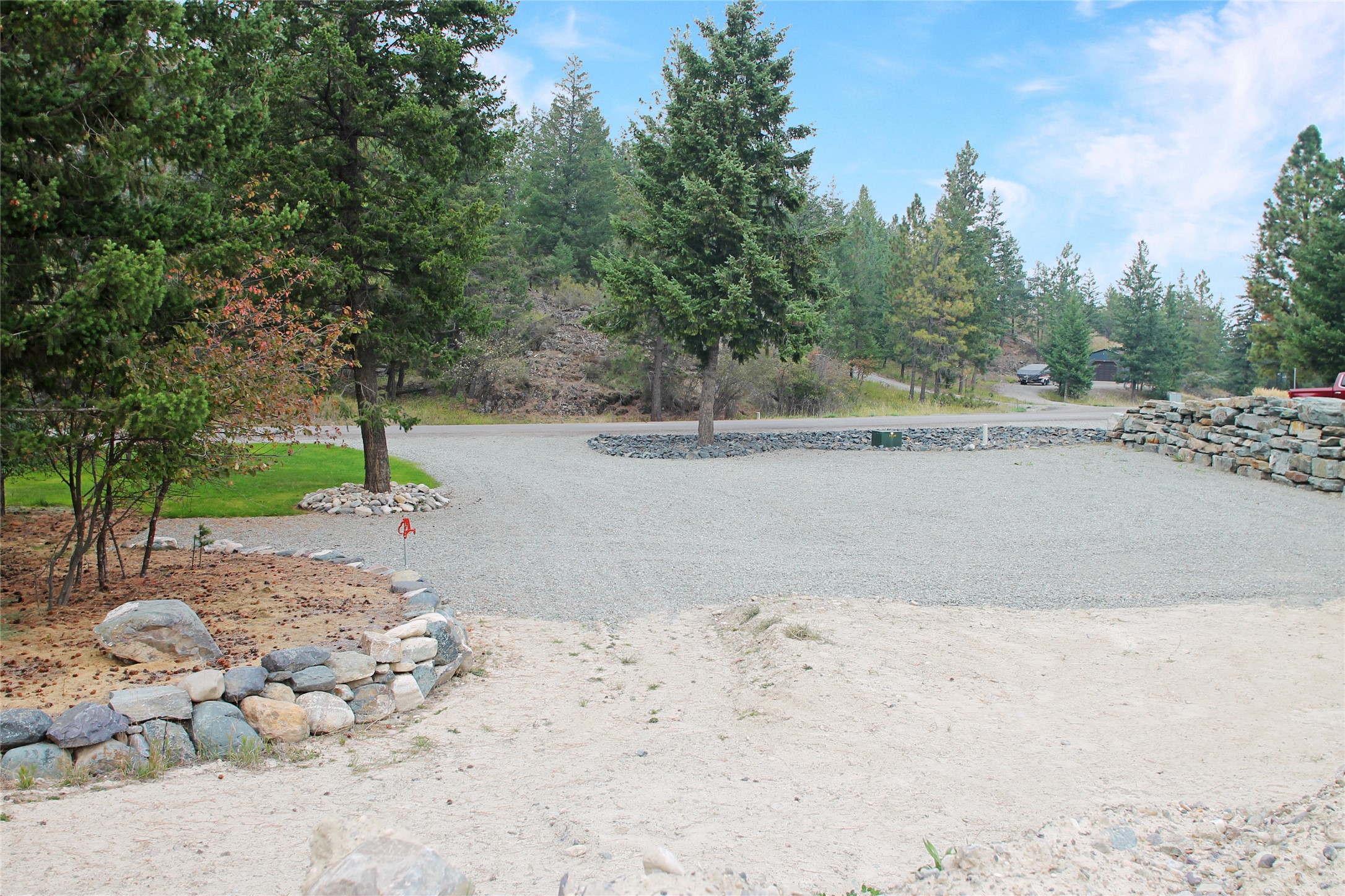 206 Kokanee Drive E Property Photo 1