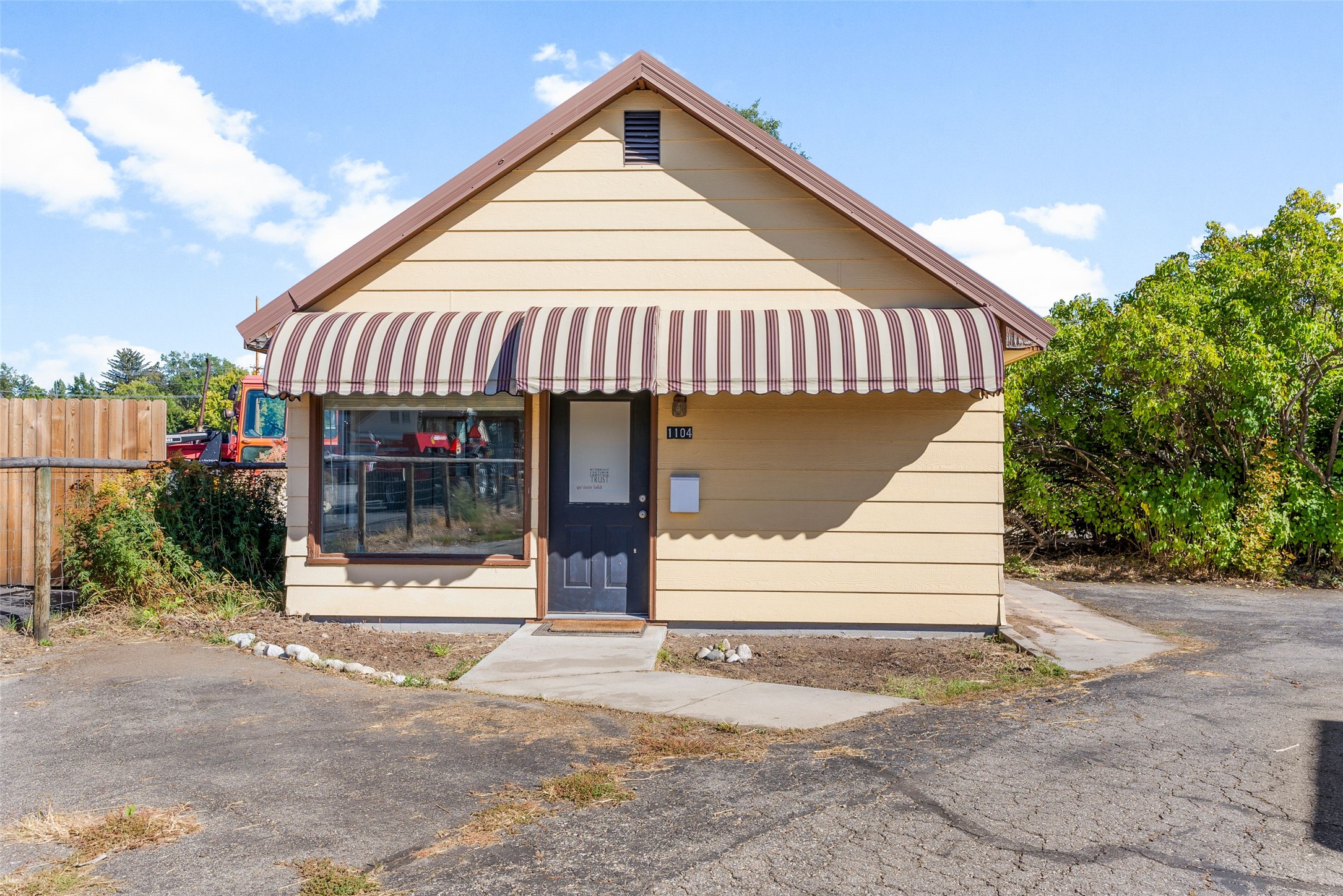 1100 S First Street Property Photo 19