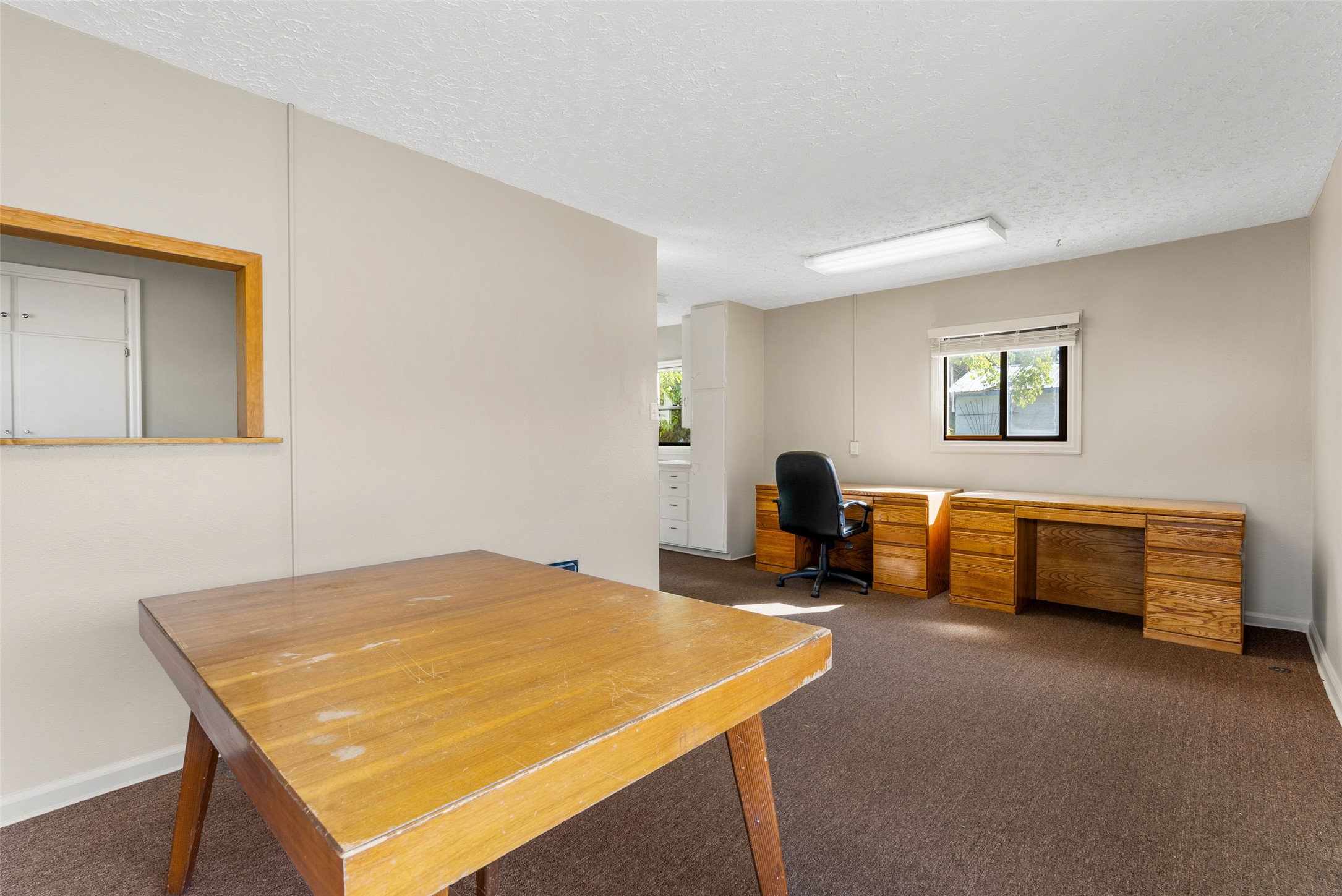 1100 S First Street Property Photo 22