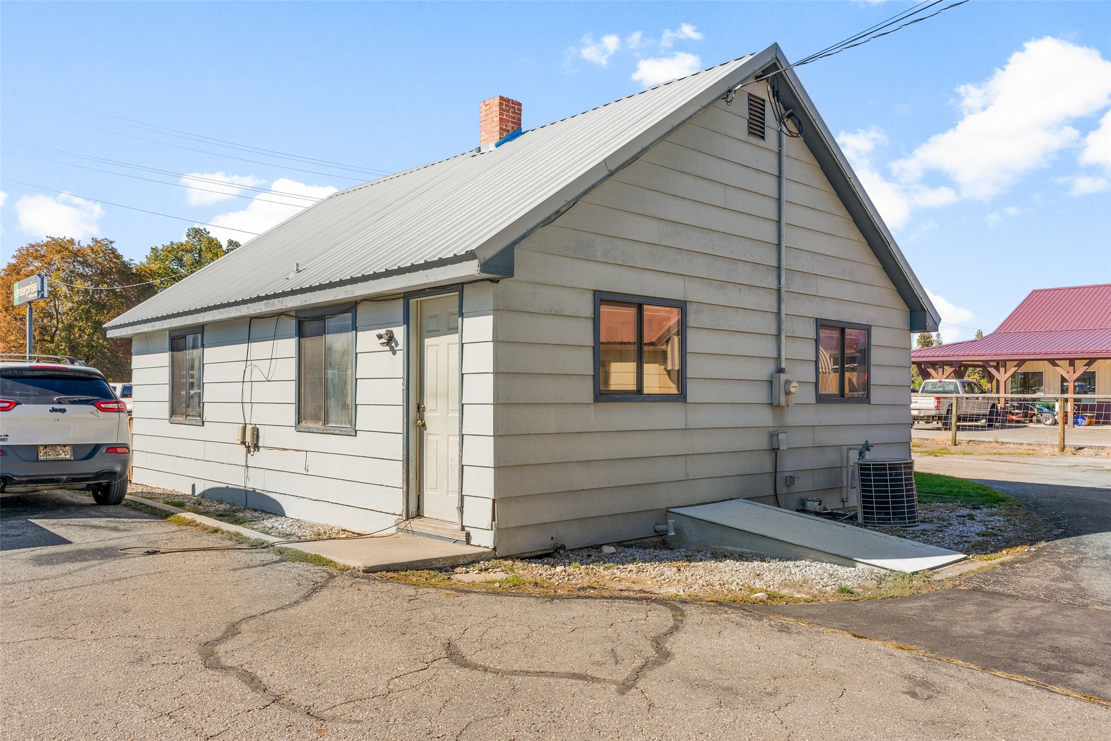 1100 S First Street Property Photo 26