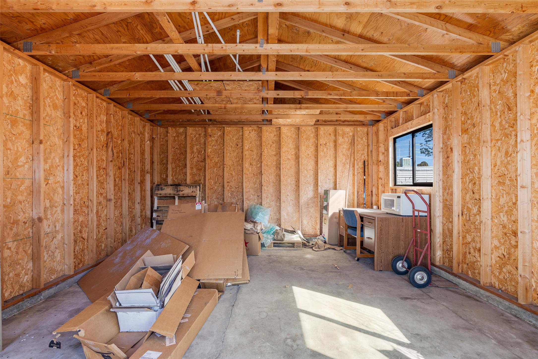 1100 S First Street Property Photo 42