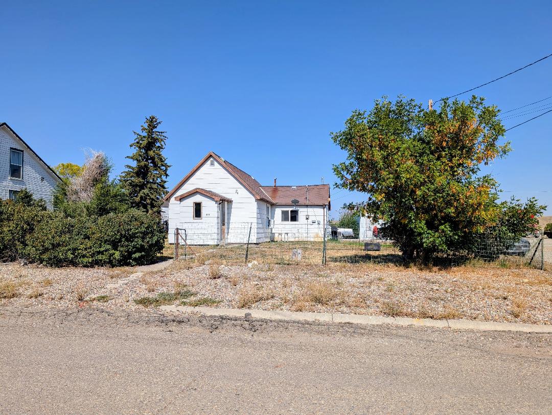 301 1st Street Se Property Photo 1