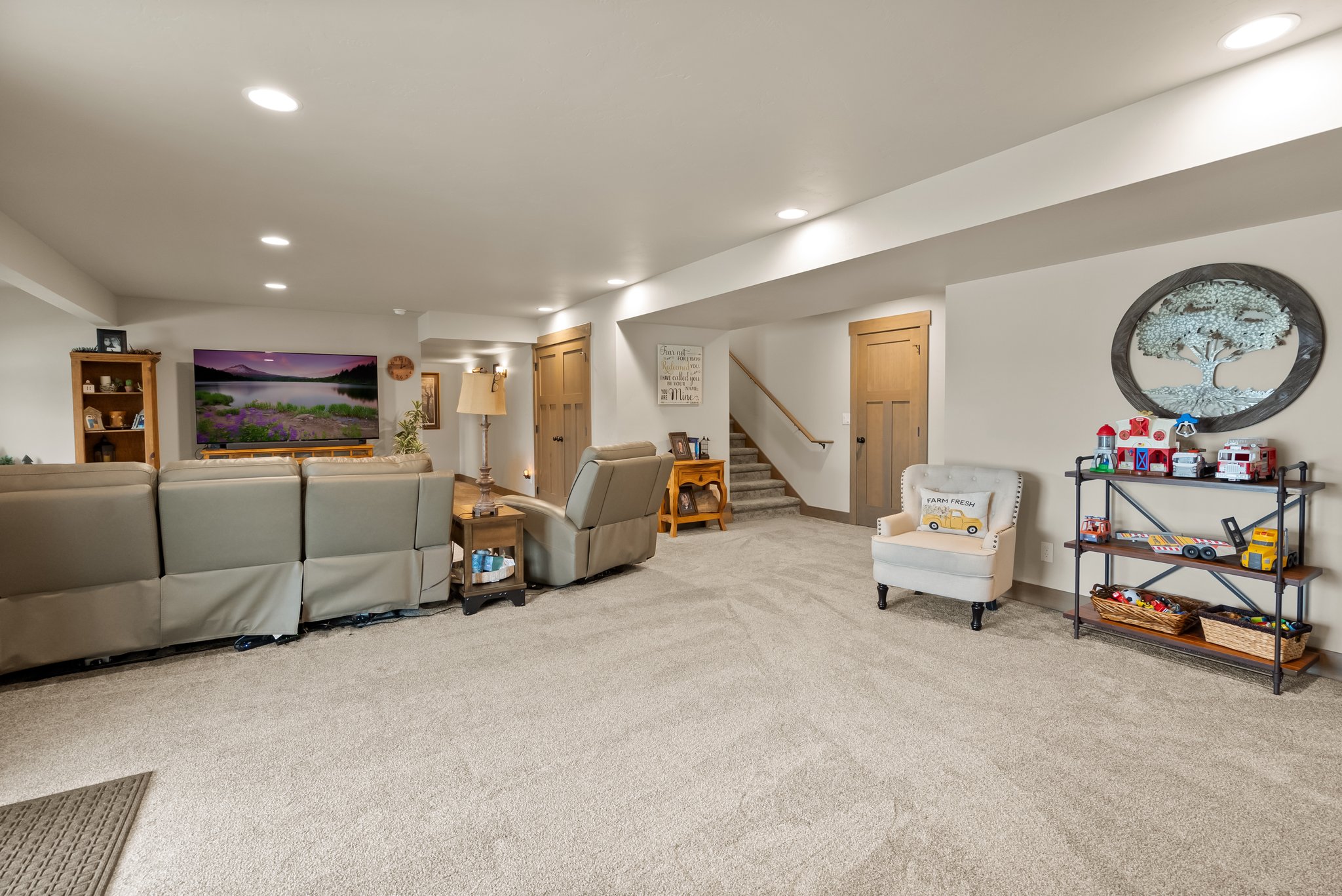 159 Northland Drive Property Photo 32