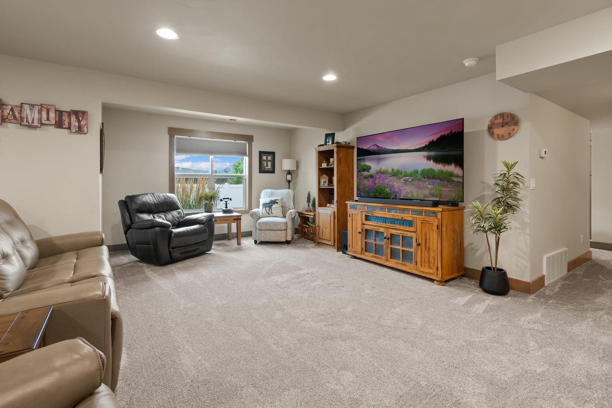 159 Northland Drive Property Photo 33