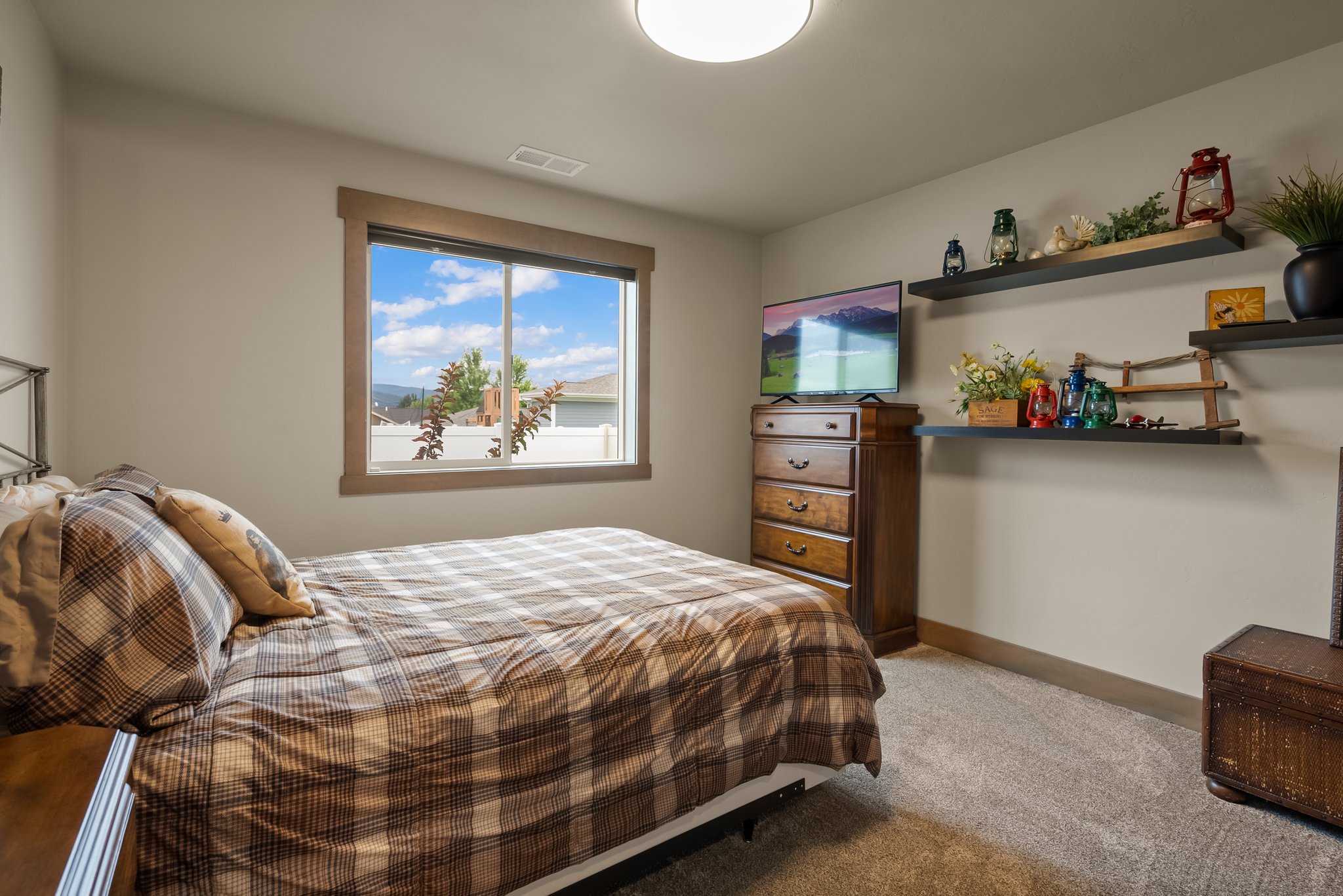 159 Northland Drive Property Photo 38