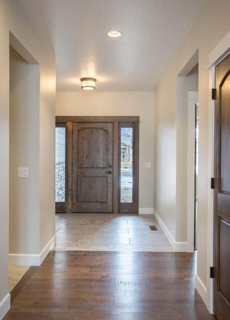 835 Anglers Bend Way Property Photo 2