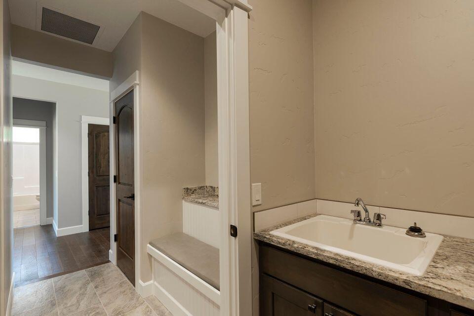 835 Anglers Bend Way Property Photo 20