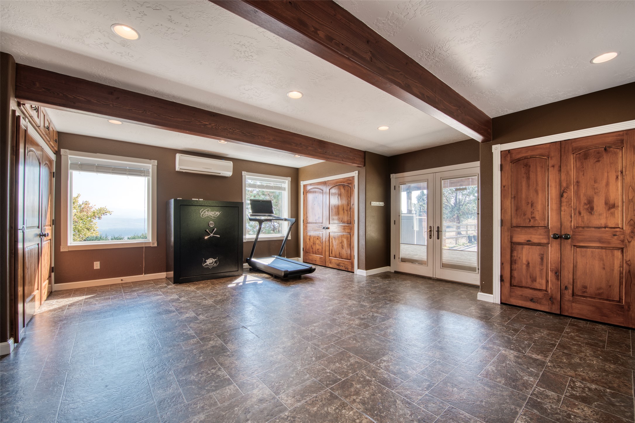 16374 Folsom Road Property Photo 41