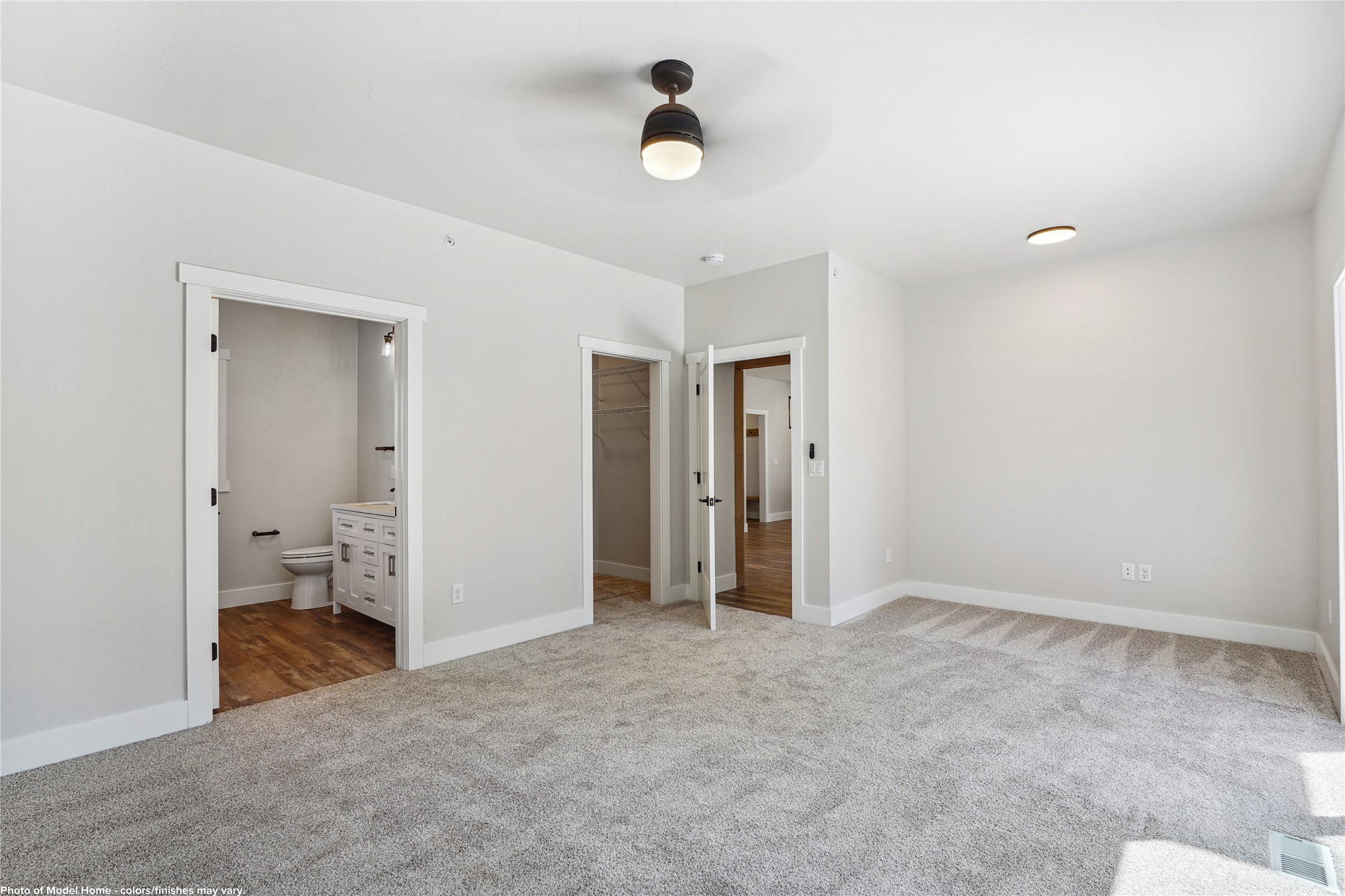 23 Stoney Brook Drive B Property Photo 11