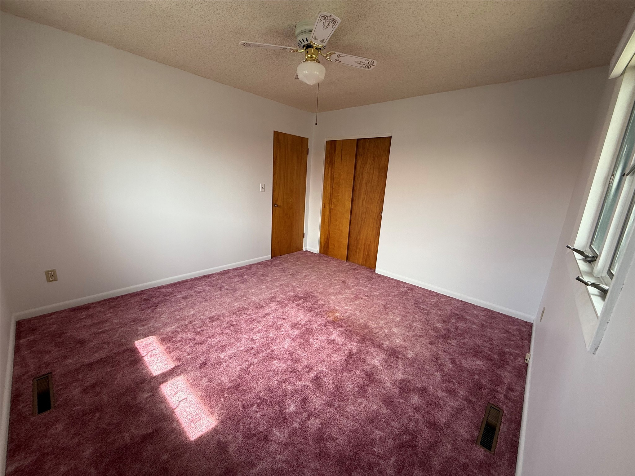 233 4th Avenue Sw Property Photo 17
