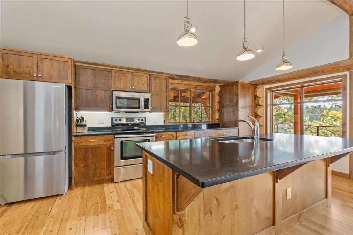 471 Carpenter Lane Property Photo 18