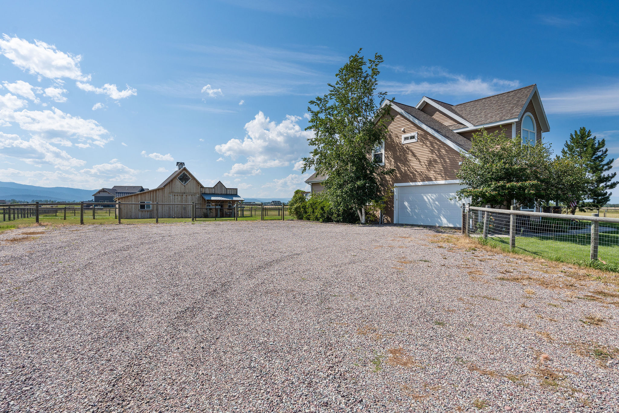 990 Farm Road Property Photo 41