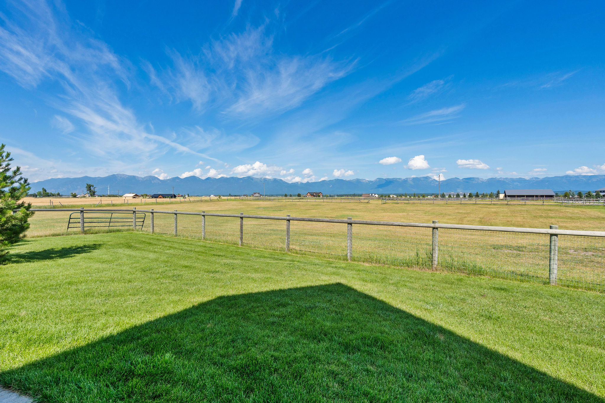 990 Farm Road Property Photo 45