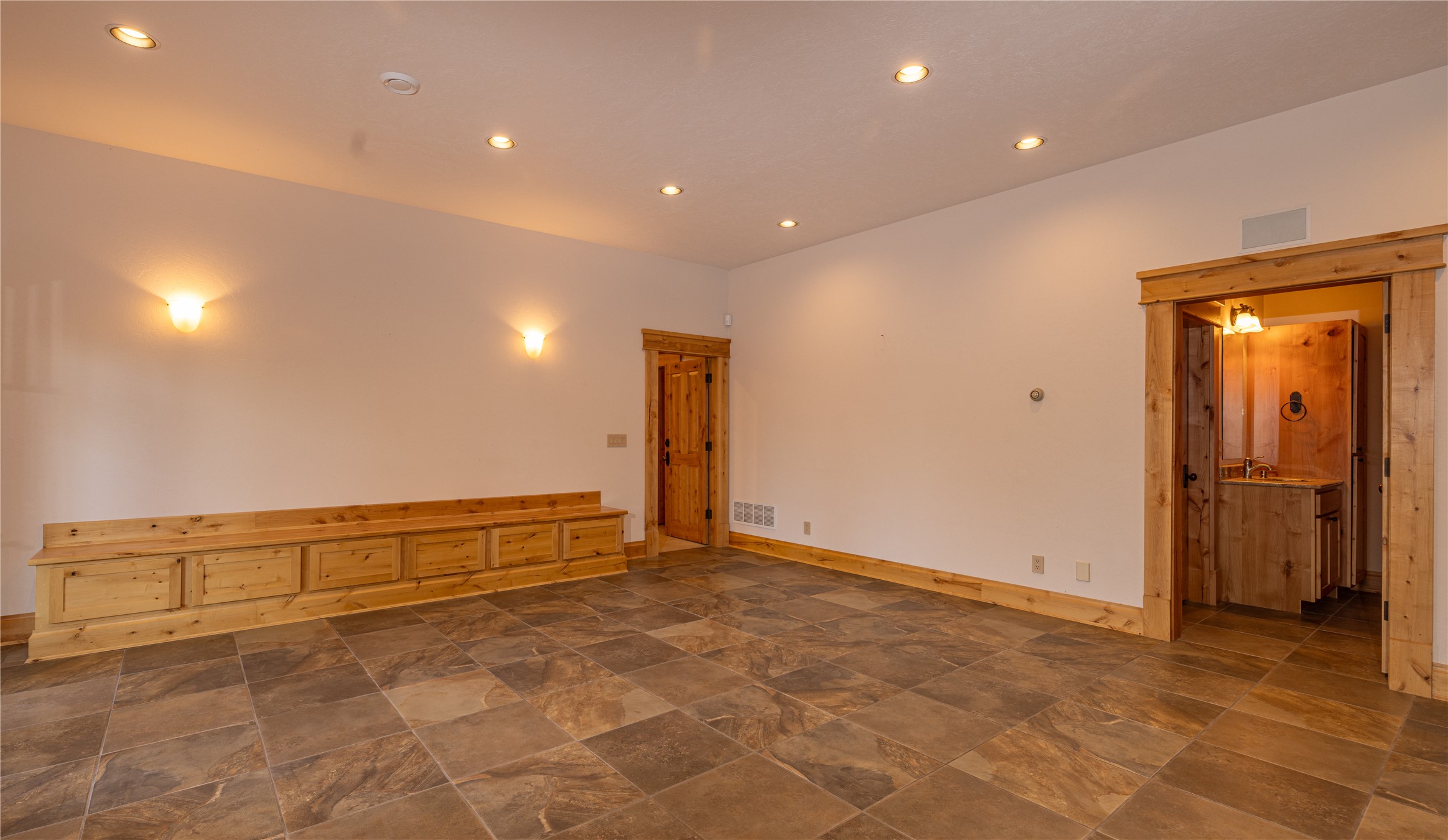 8337 Lamar Trail Property Photo 29