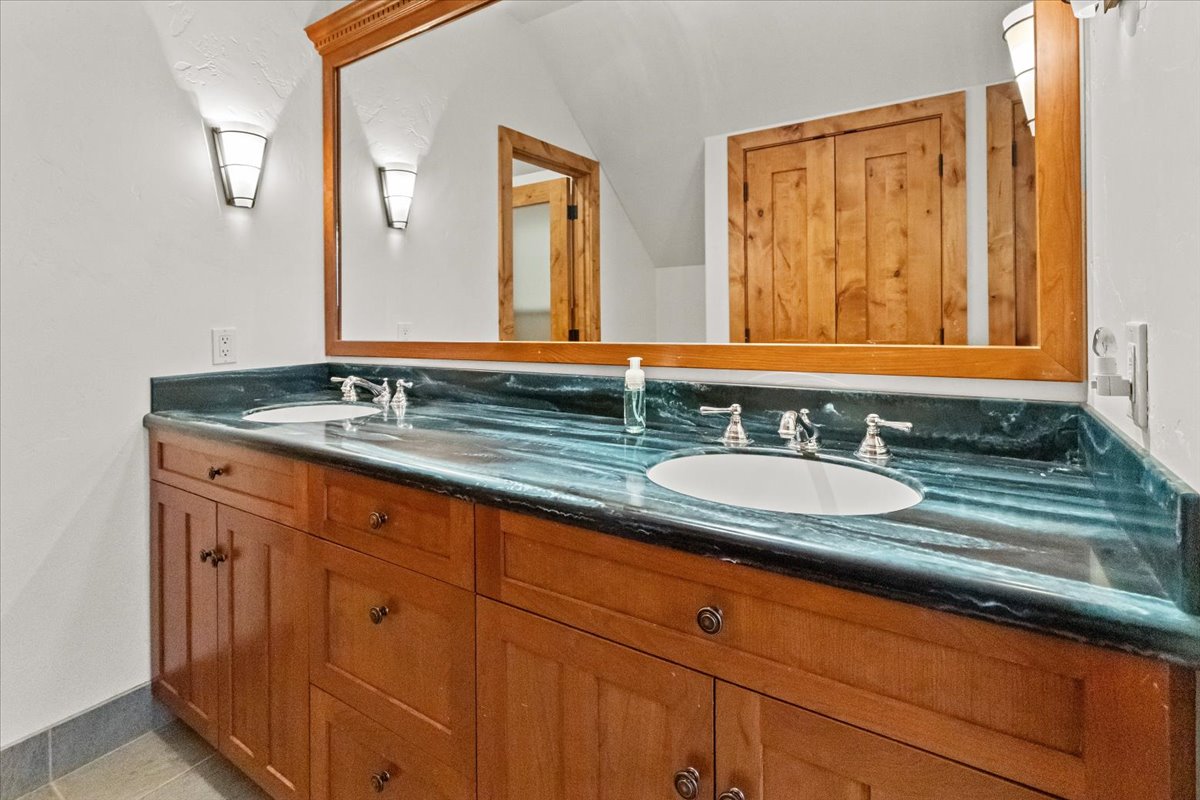 5868 Sinclair Creek Road Property Photo 45