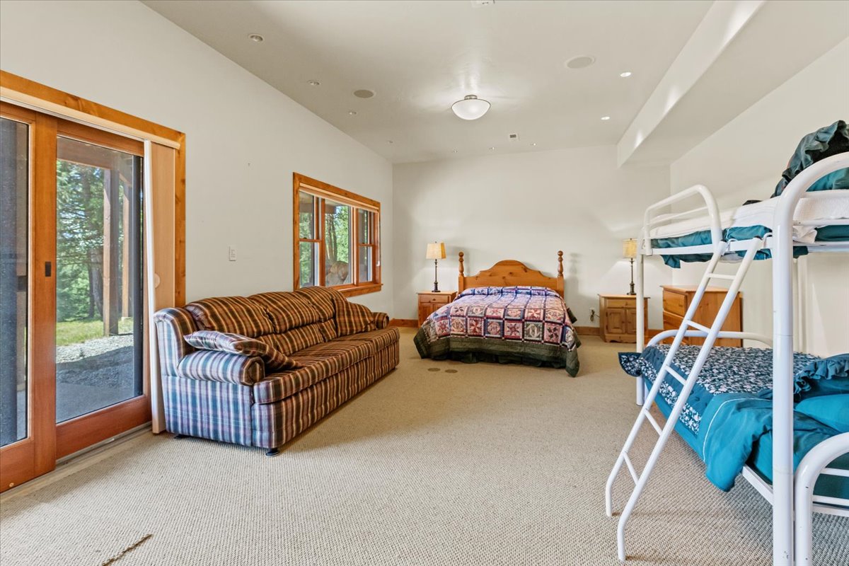 5868 Sinclair Creek Road Property Photo 57