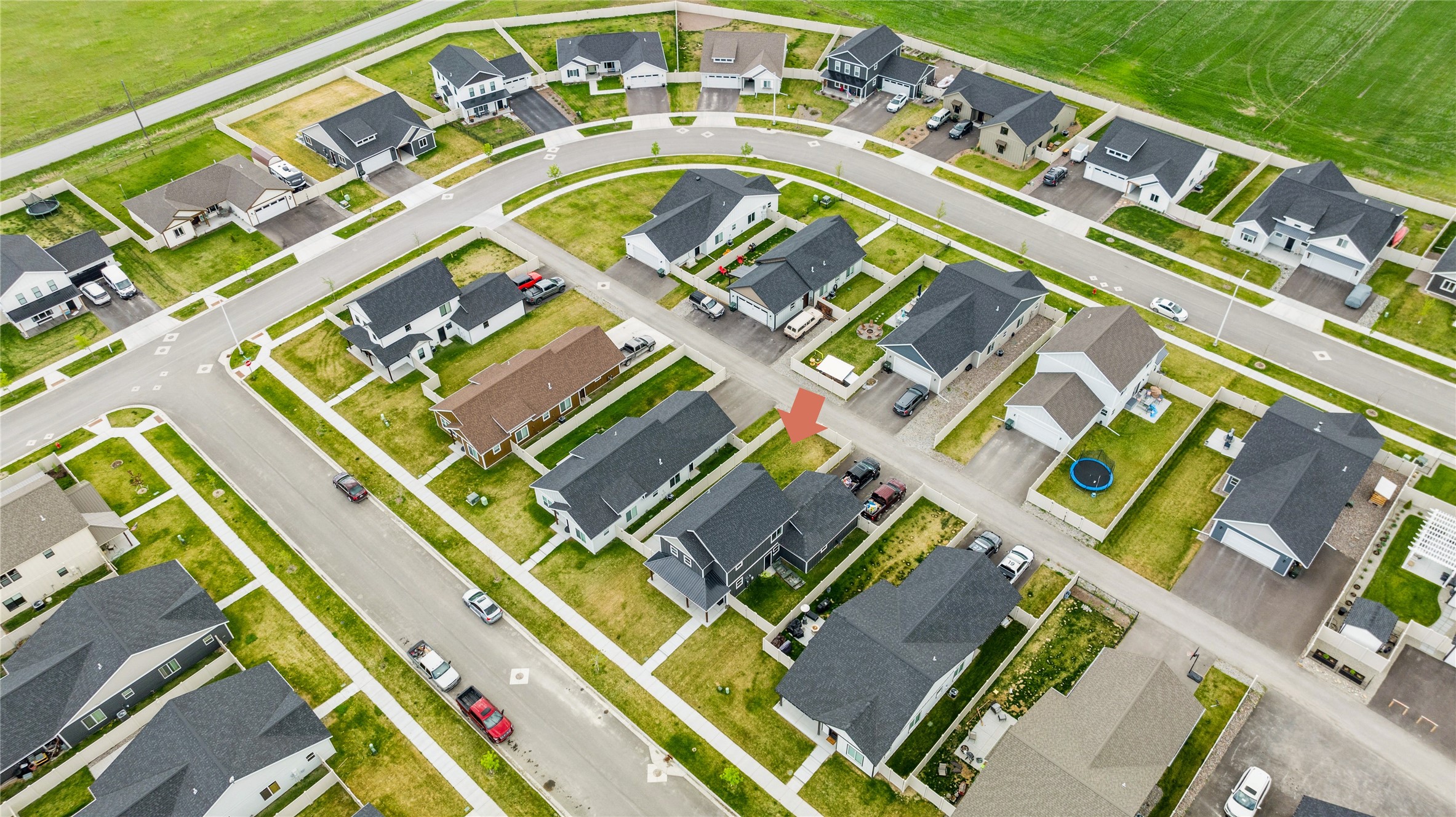 1216 Longfellow Trail Property Photo 34