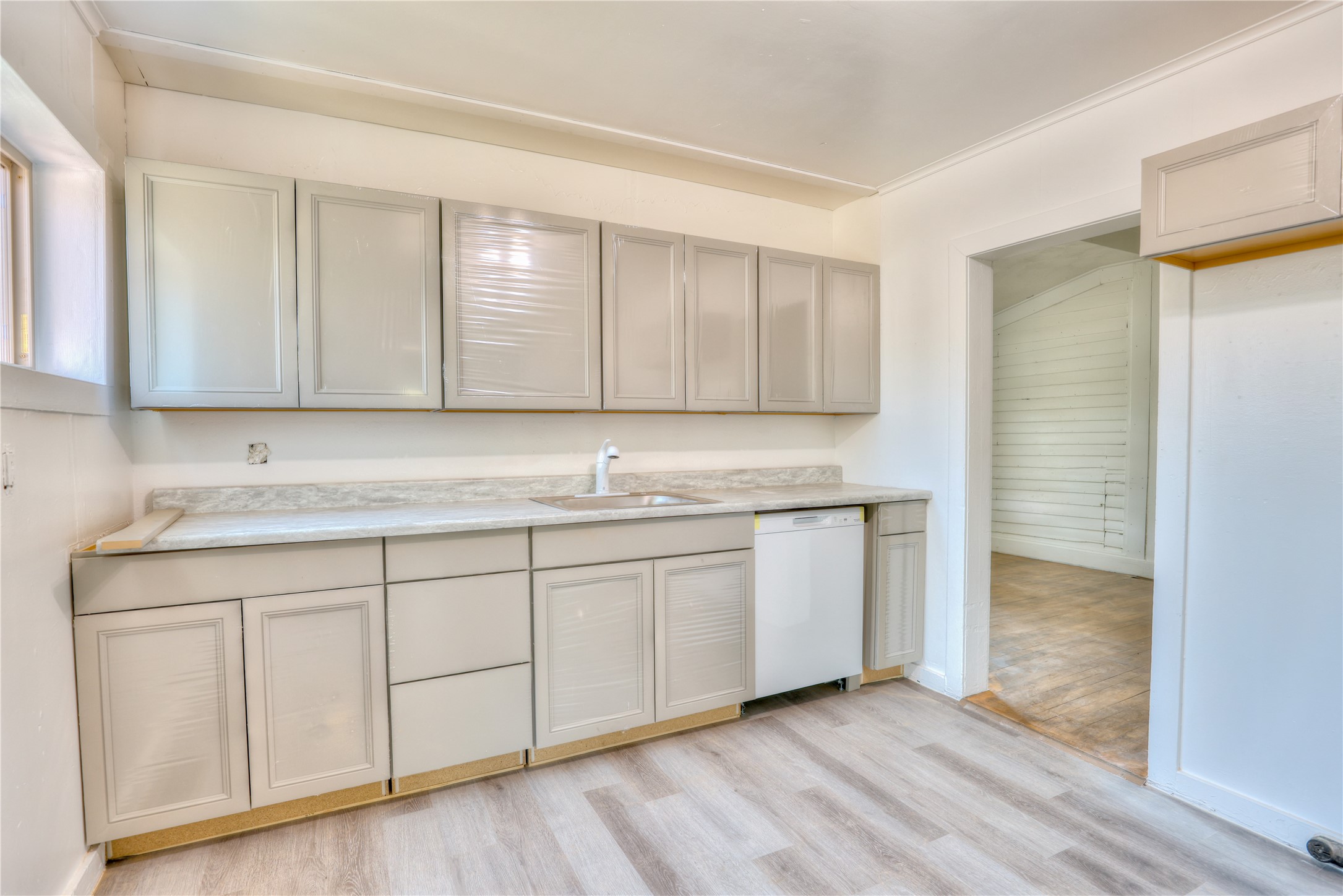 1655 Joslyn Street Property Photo 1