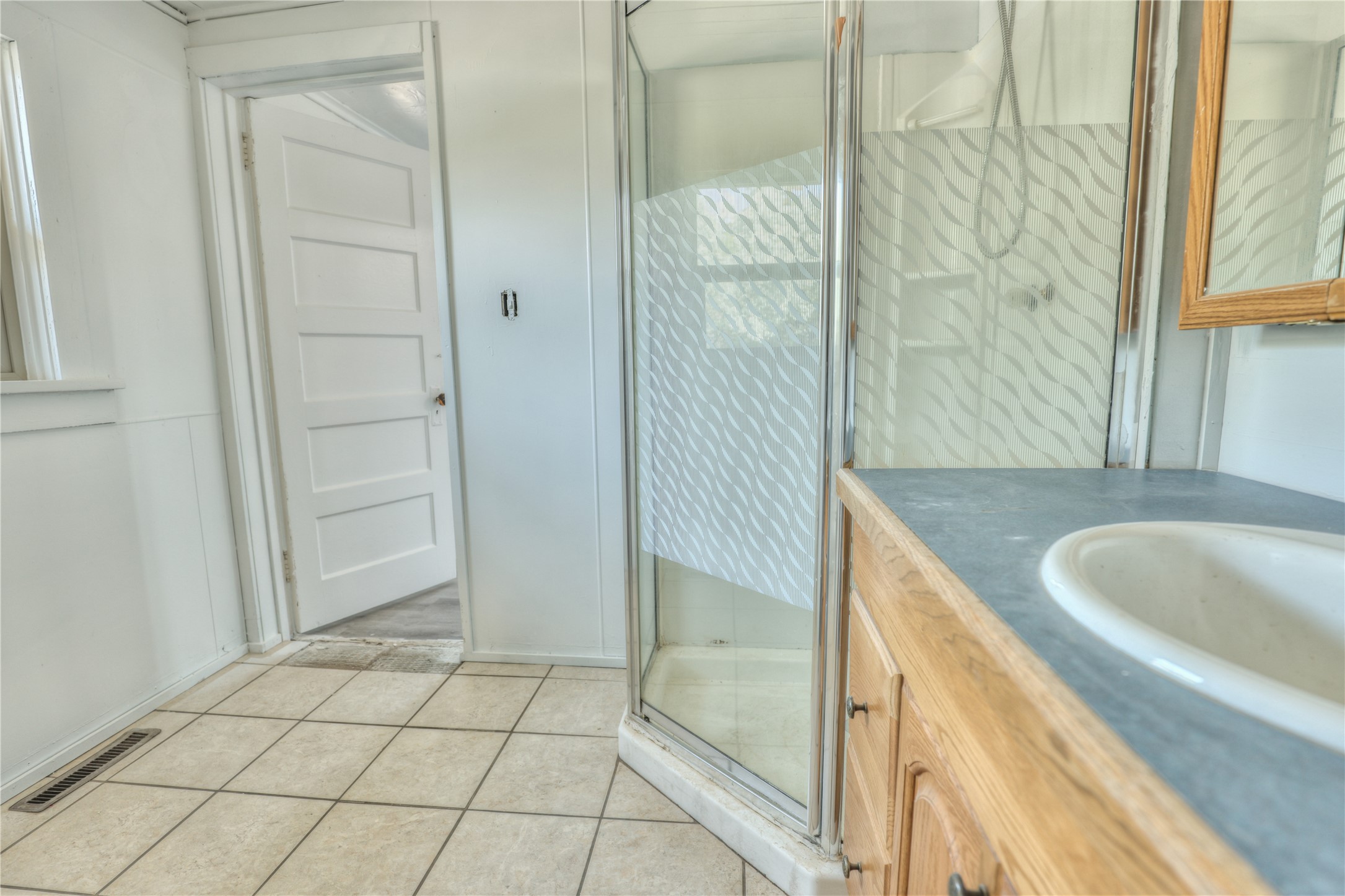 1655 Joslyn Street Property Photo 7