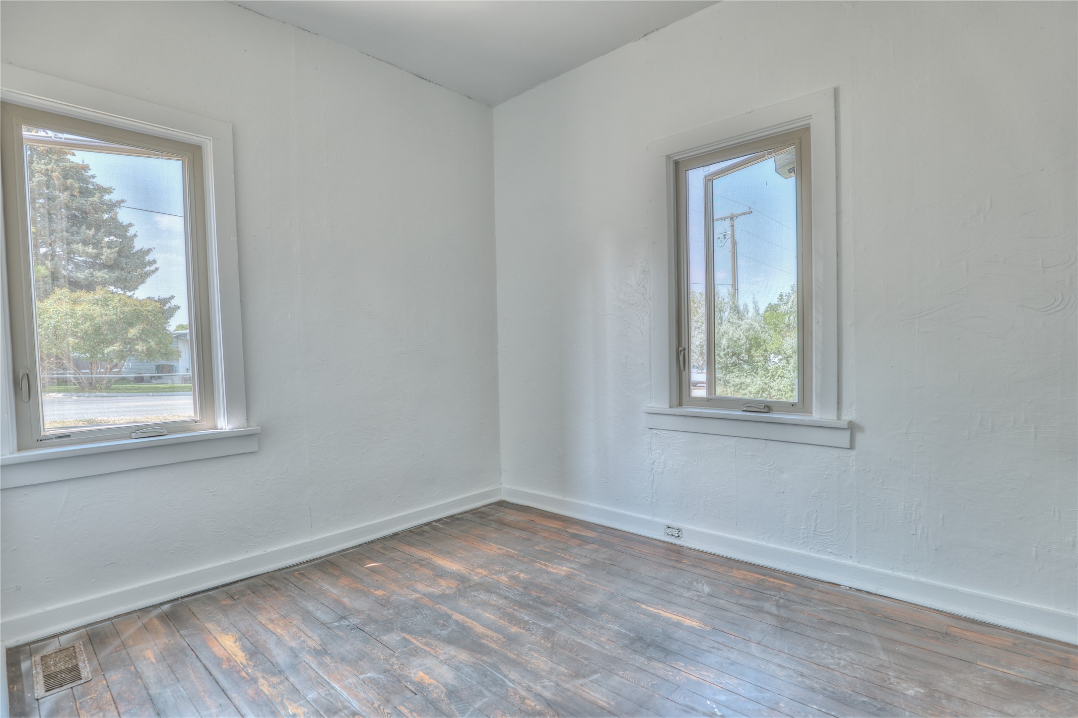 1655 Joslyn Street Property Photo 9