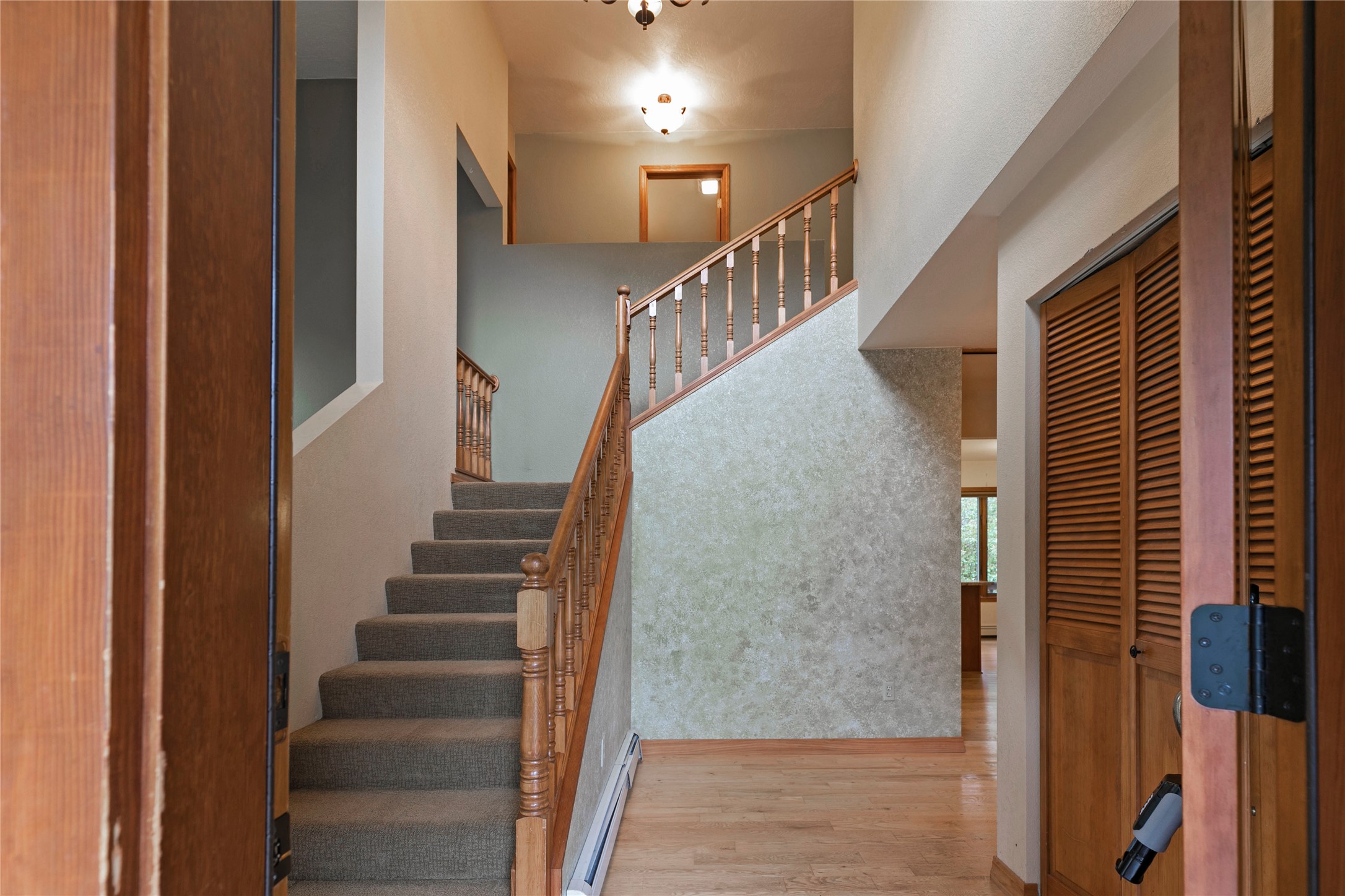 1715 Streamside Court Property Photo 16