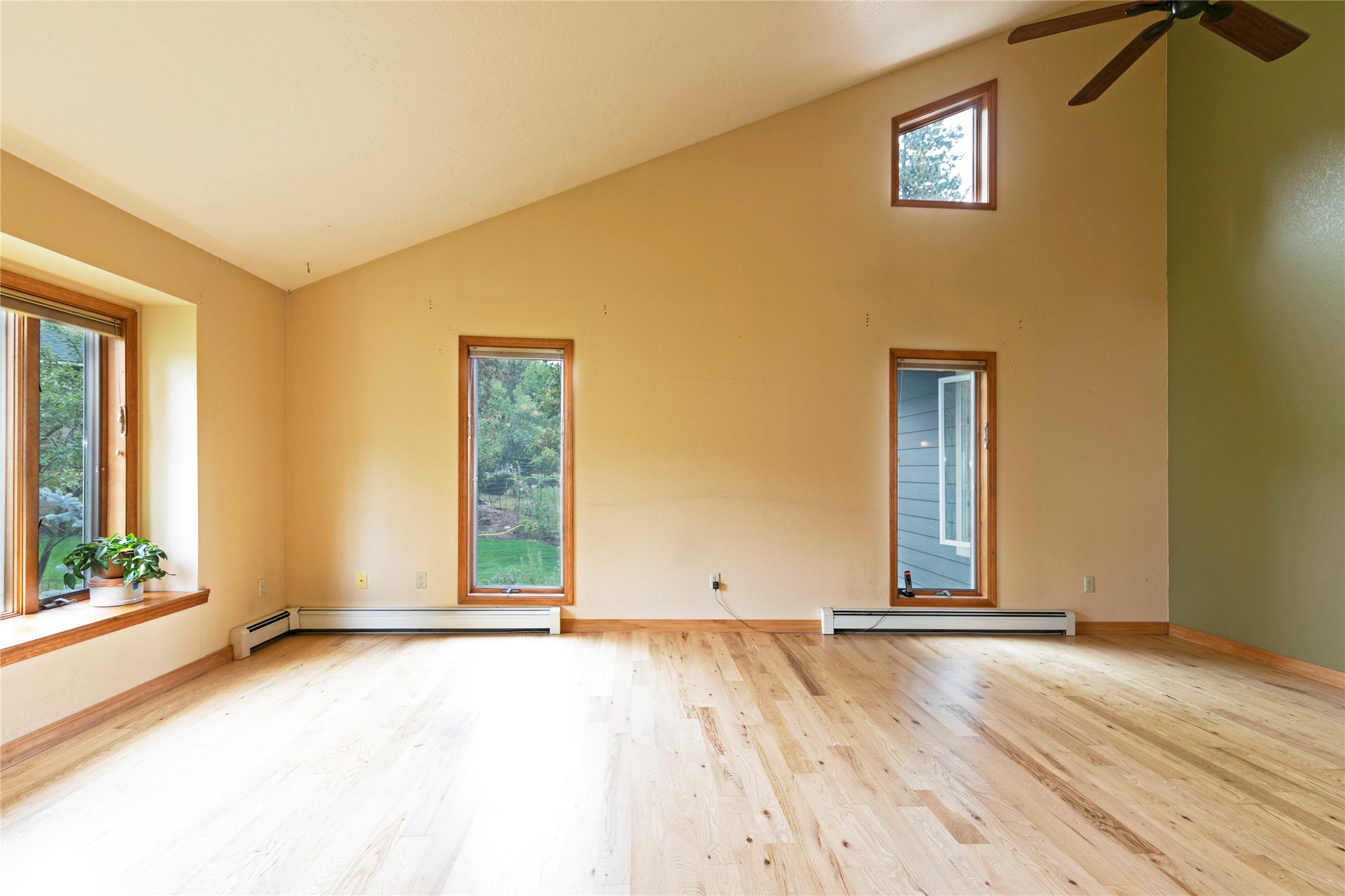 1715 Streamside Court Property Photo 19