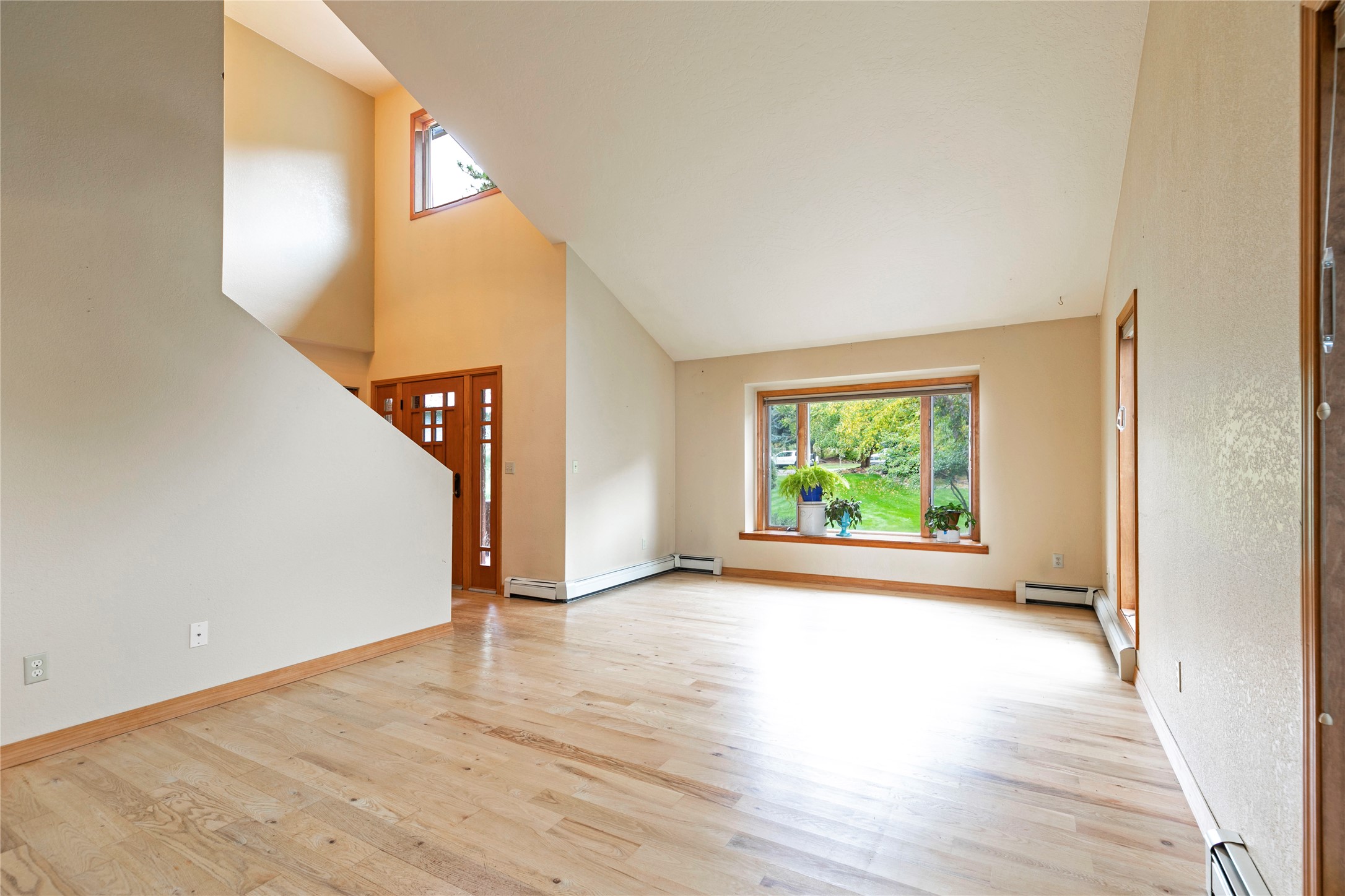 1715 Streamside Court Property Photo 20