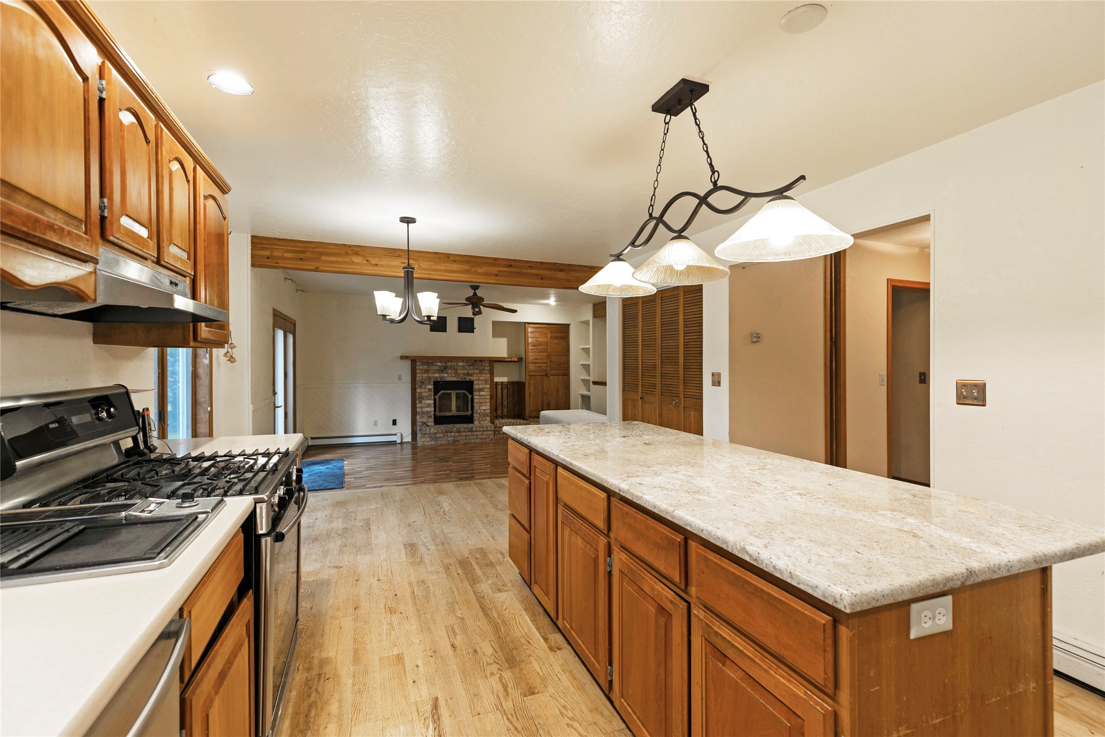 1715 Streamside Court Property Photo 23
