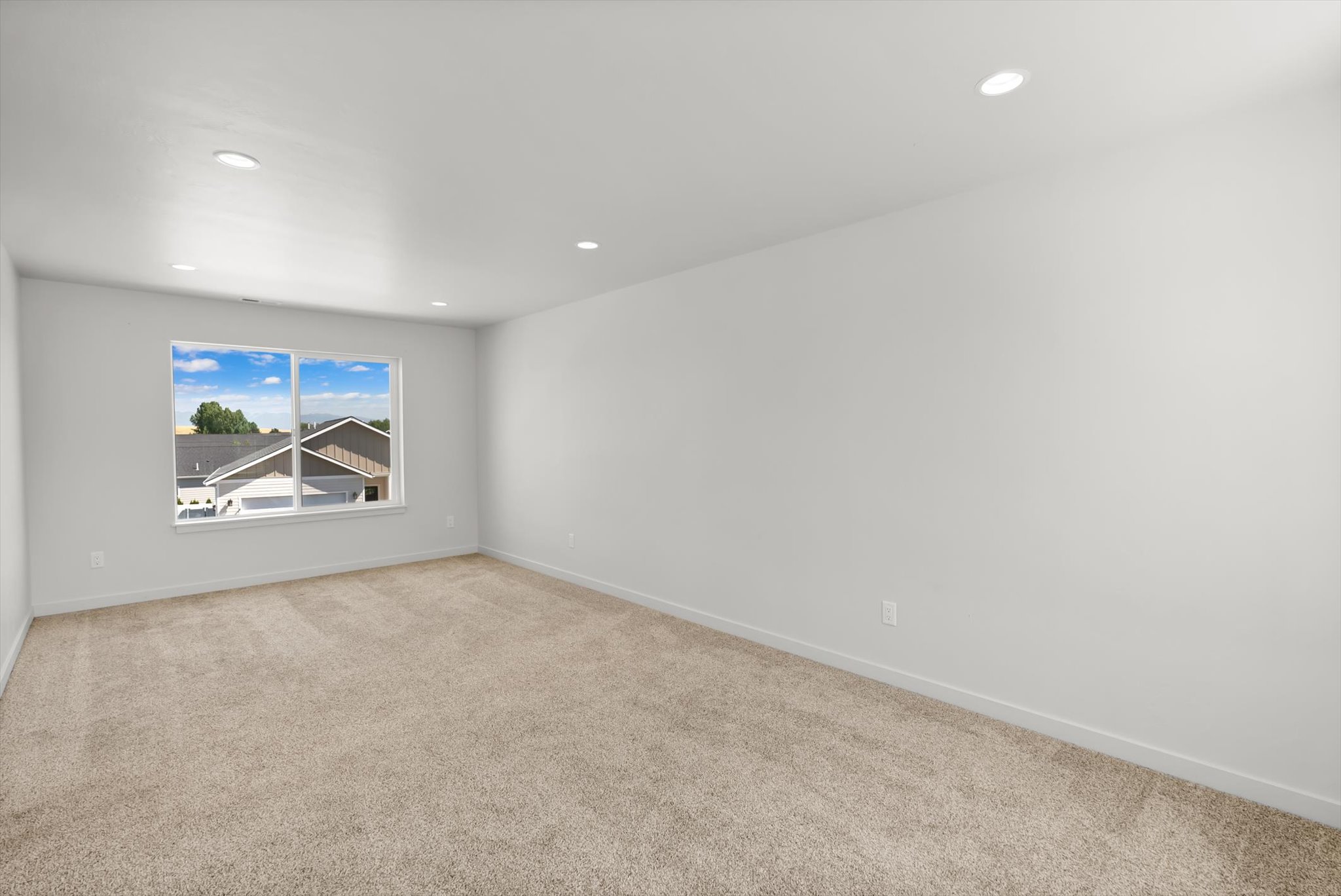 228 Cottage Drive Property Photo 14