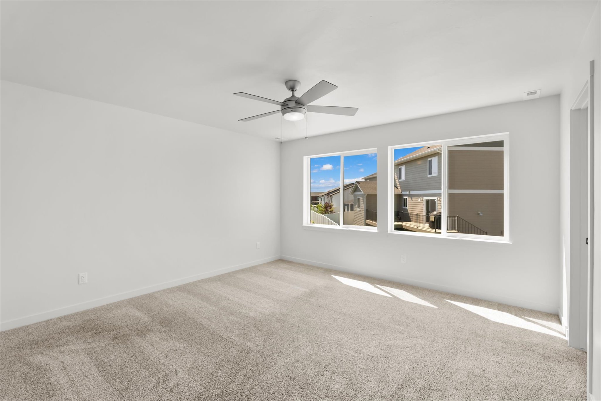 228 Cottage Drive Property Photo 16
