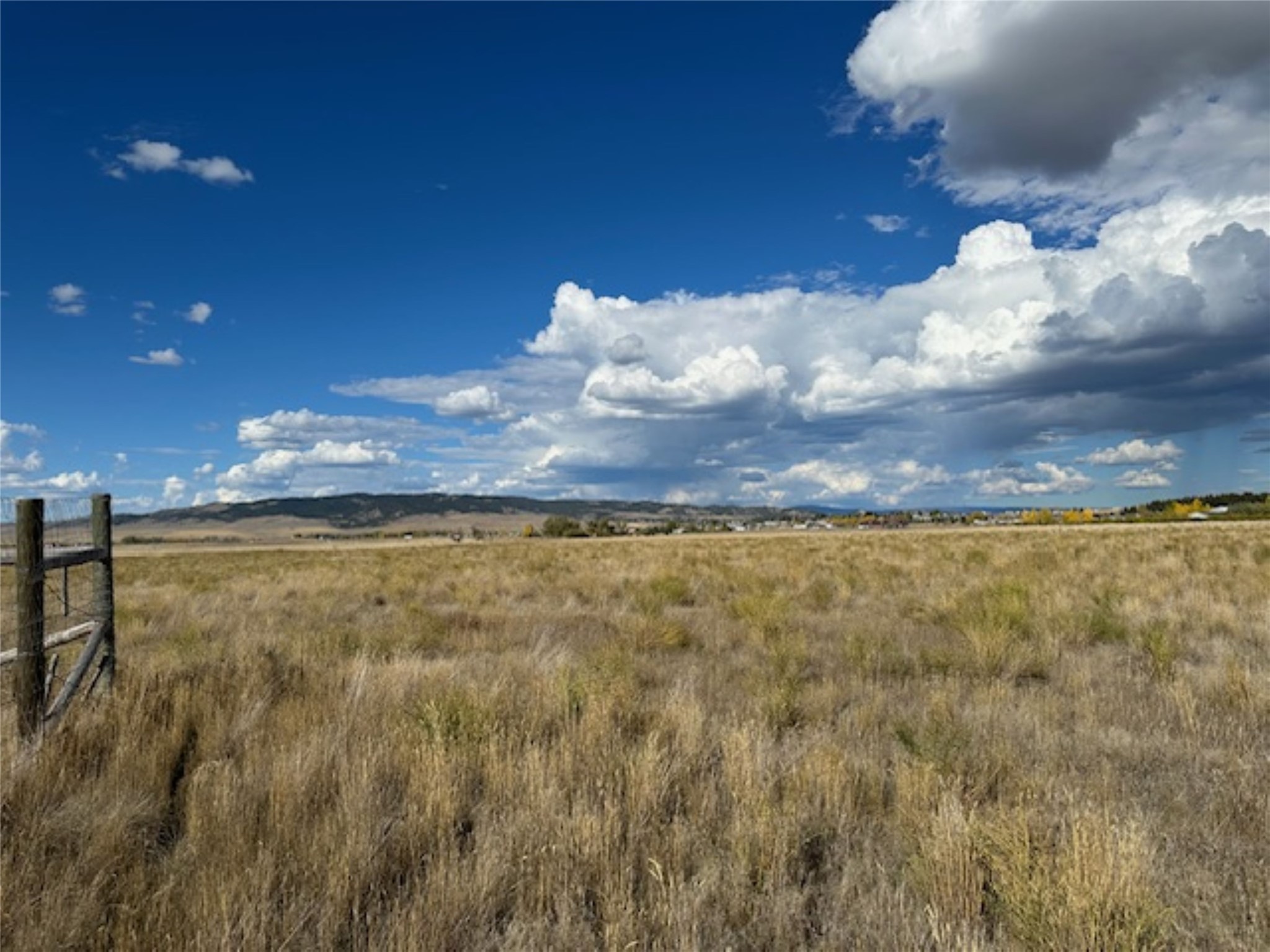 Nhn Luppold Road Property Photo 14
