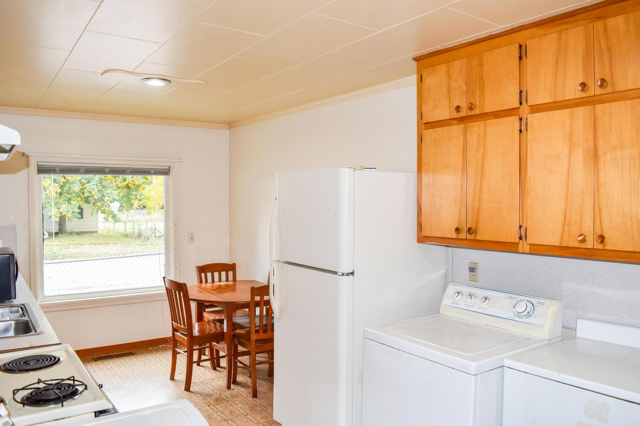 418 & 418 1/2 Buchanan Street Sw Property Photo 7