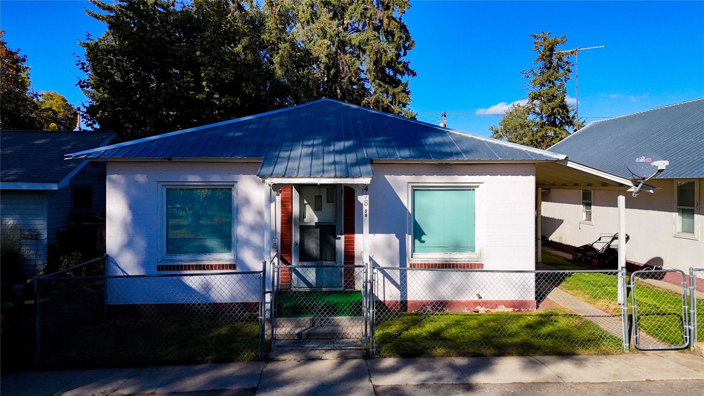 418 & 418 1/2 Buchanan Street Sw Property Photo 23
